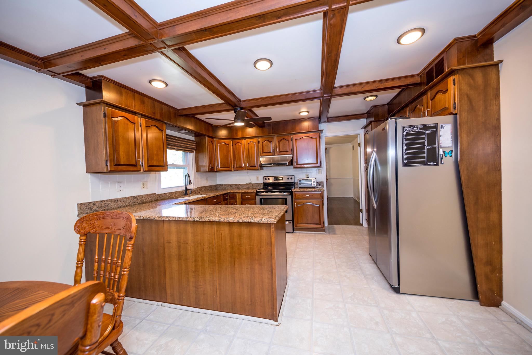 ORCHARD LAKES - Residential