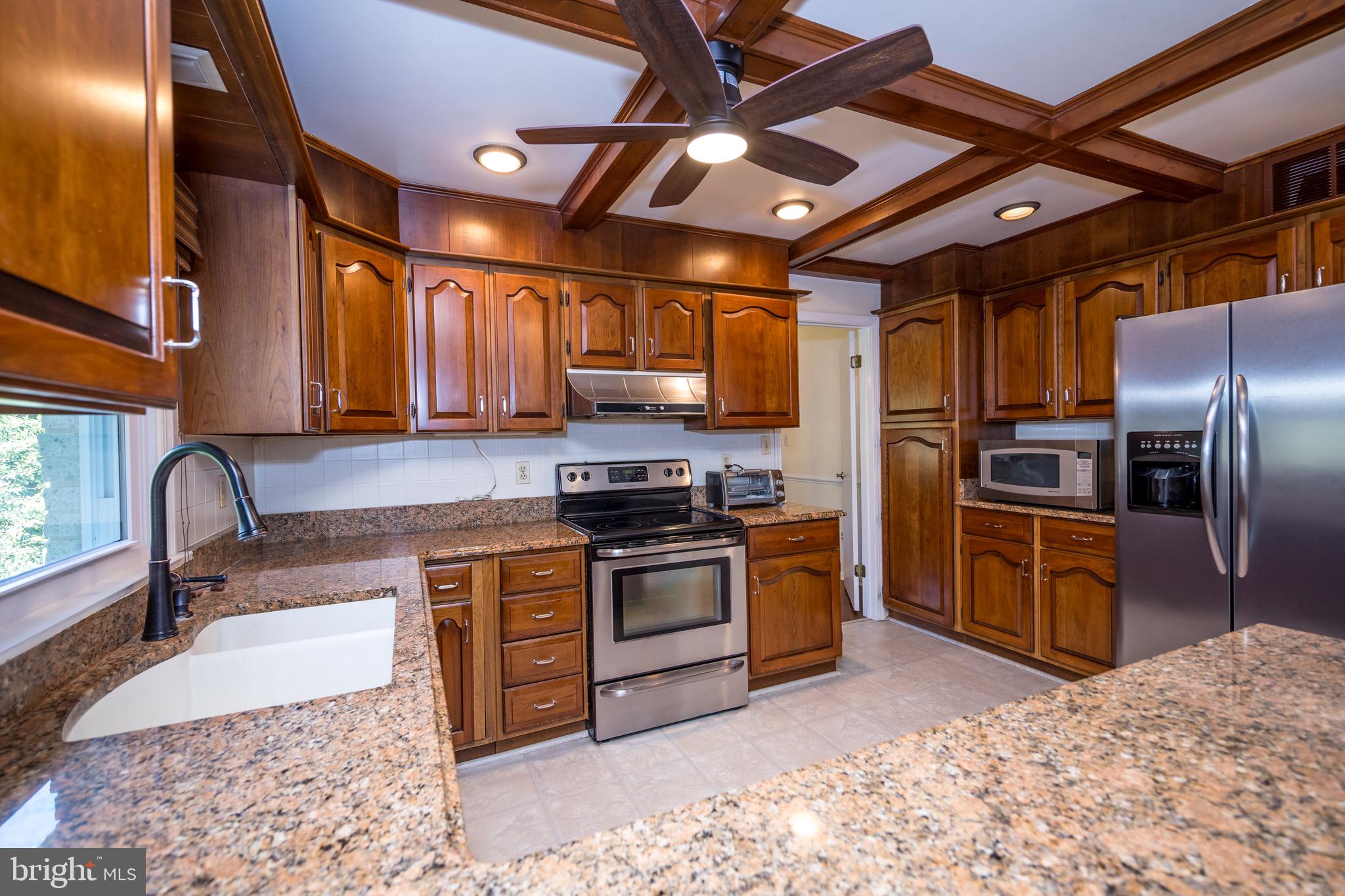 ORCHARD LAKES - Residential