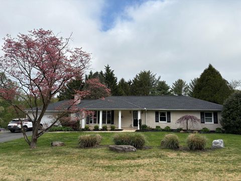 Photo of 2823 Orchard Lakes Drive, BALDWIN, MD 21013 (MLS # MDHR2054564)