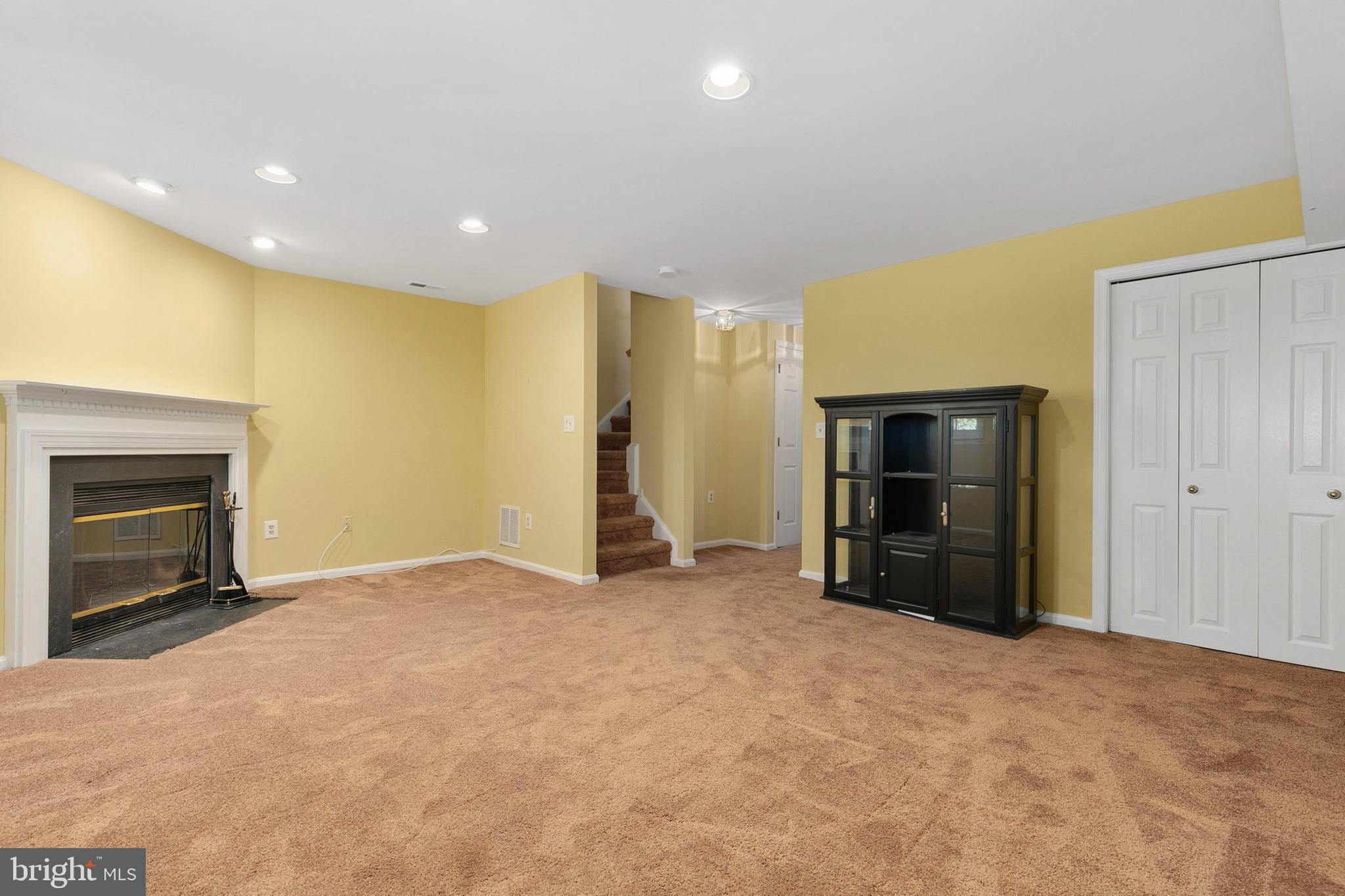 BOWLING BROOK FARMS - Residential