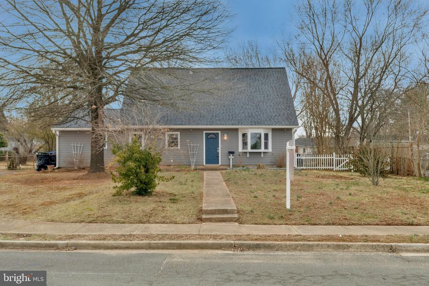 You will not want to miss this amazing beautifully updated 2400 square foot 4 bedroom home on a quarter acre in Loch Lomond Manassas. Main level features LVP flooring 3 bedrooms, living, dining room, family room, laundry room and full bath. Brand new chefs kitchen with all new cabinets, counters, floors and stainless steel appliances. Beautiful updated bathroom. Upper level features oversized primary bedroom with separate office, large closet and full bath with separate tub and shower. Walkout from main level to deck to enjoy your large fully fenced yard perfect for entertaining. Separate one car garage. New sewer line to street. New electric panel and service to pole. New slider and all new windows 2023. New roof, siding and gutters 2022. Warranty on Roof, siding, gutters, windows and doors is transferrable to new owner. Tankless gas water heater. Walk in attic storage. Plenty of parking. NO HOA. Come fall in love.
