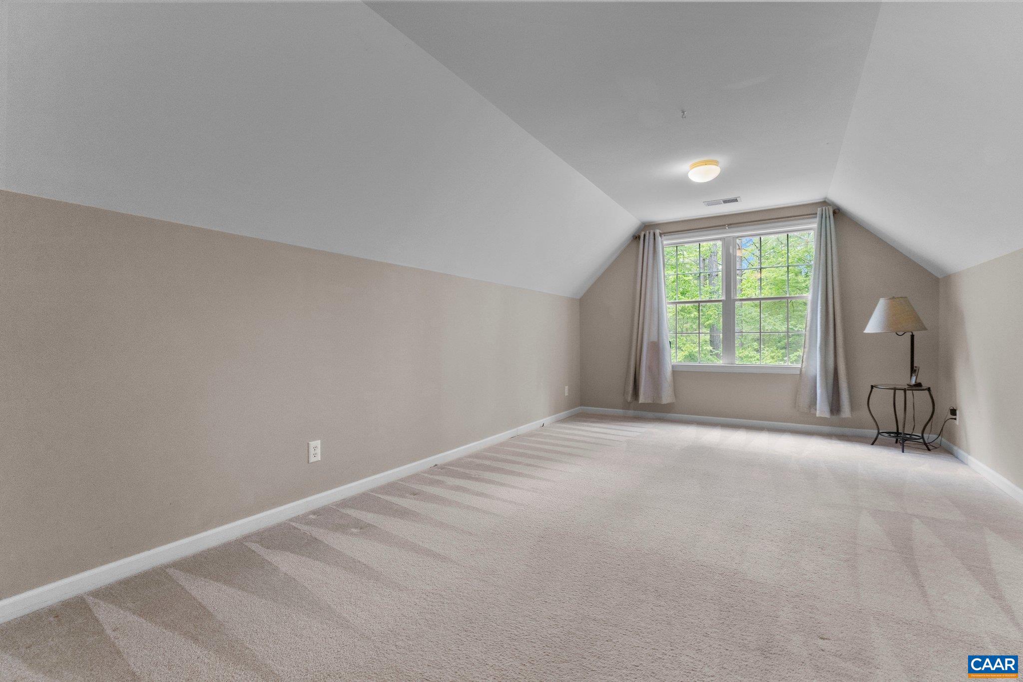 MOUNTAIN VIEW ESTATES - Residential