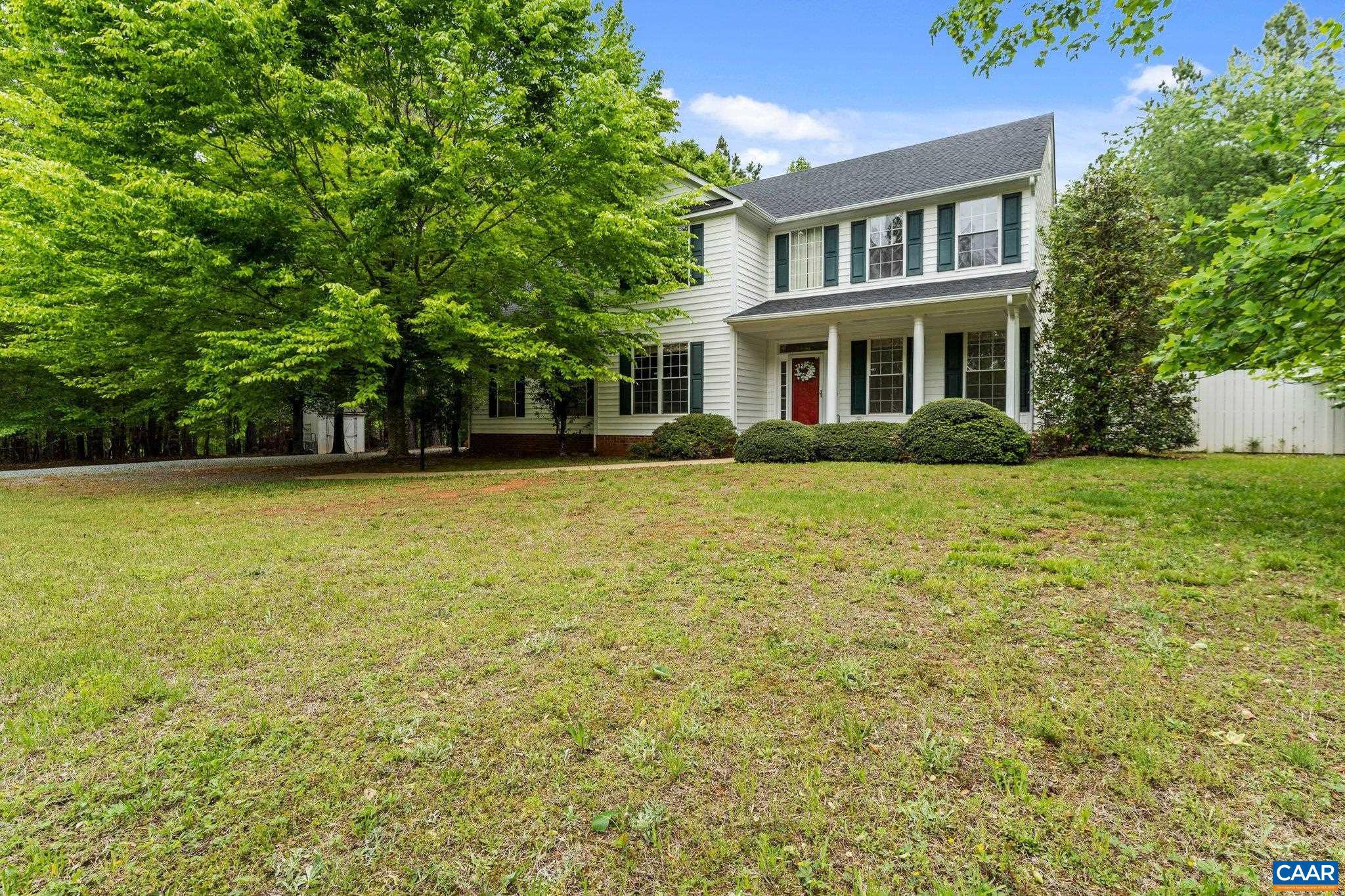 MOUNTAIN VIEW ESTATES - Residential