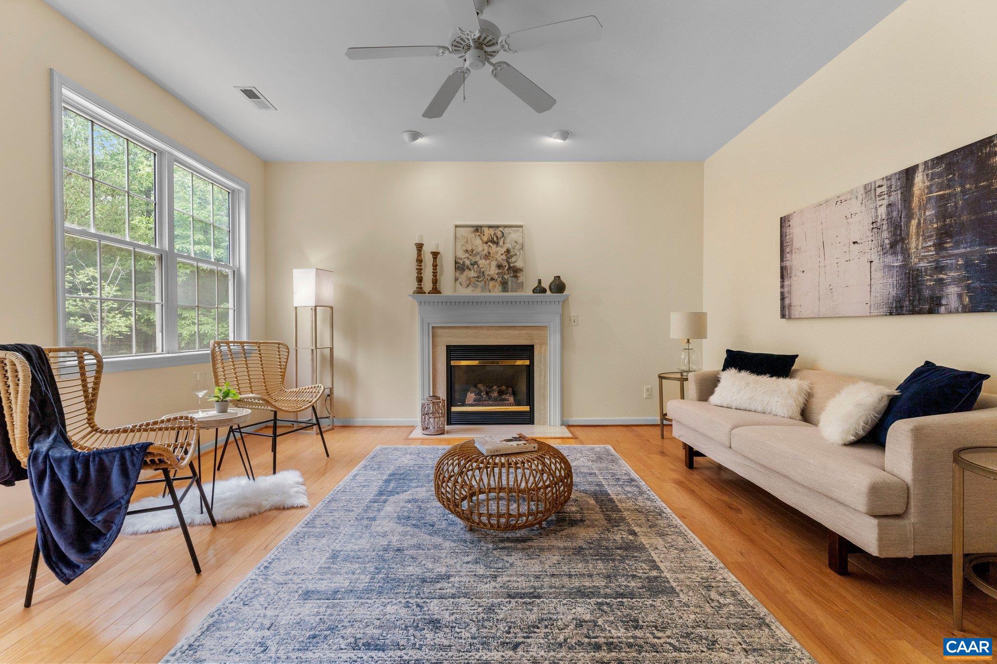 MOUNTAIN VIEW ESTATES - Residential