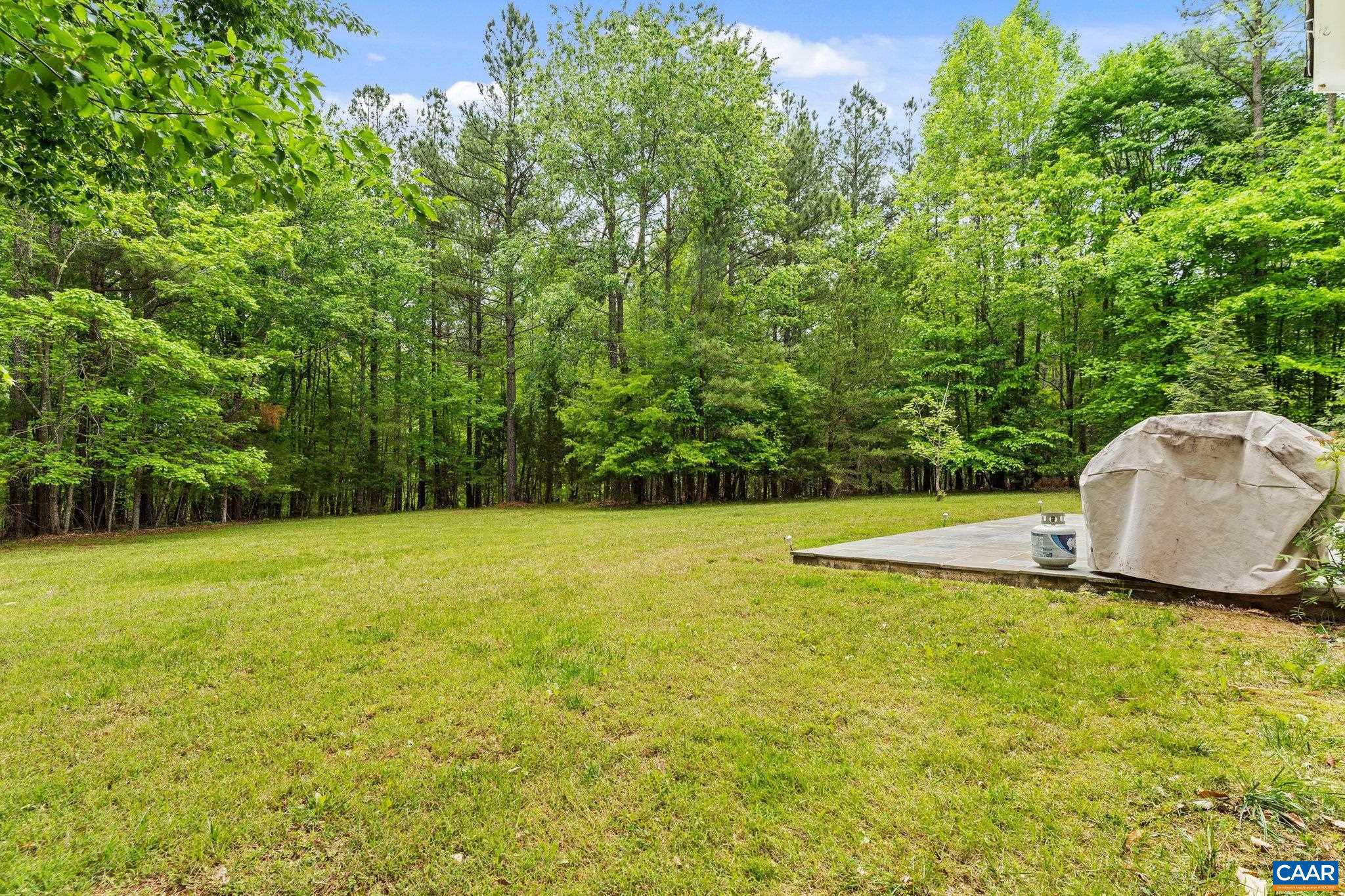 MOUNTAIN VIEW ESTATES - Residential