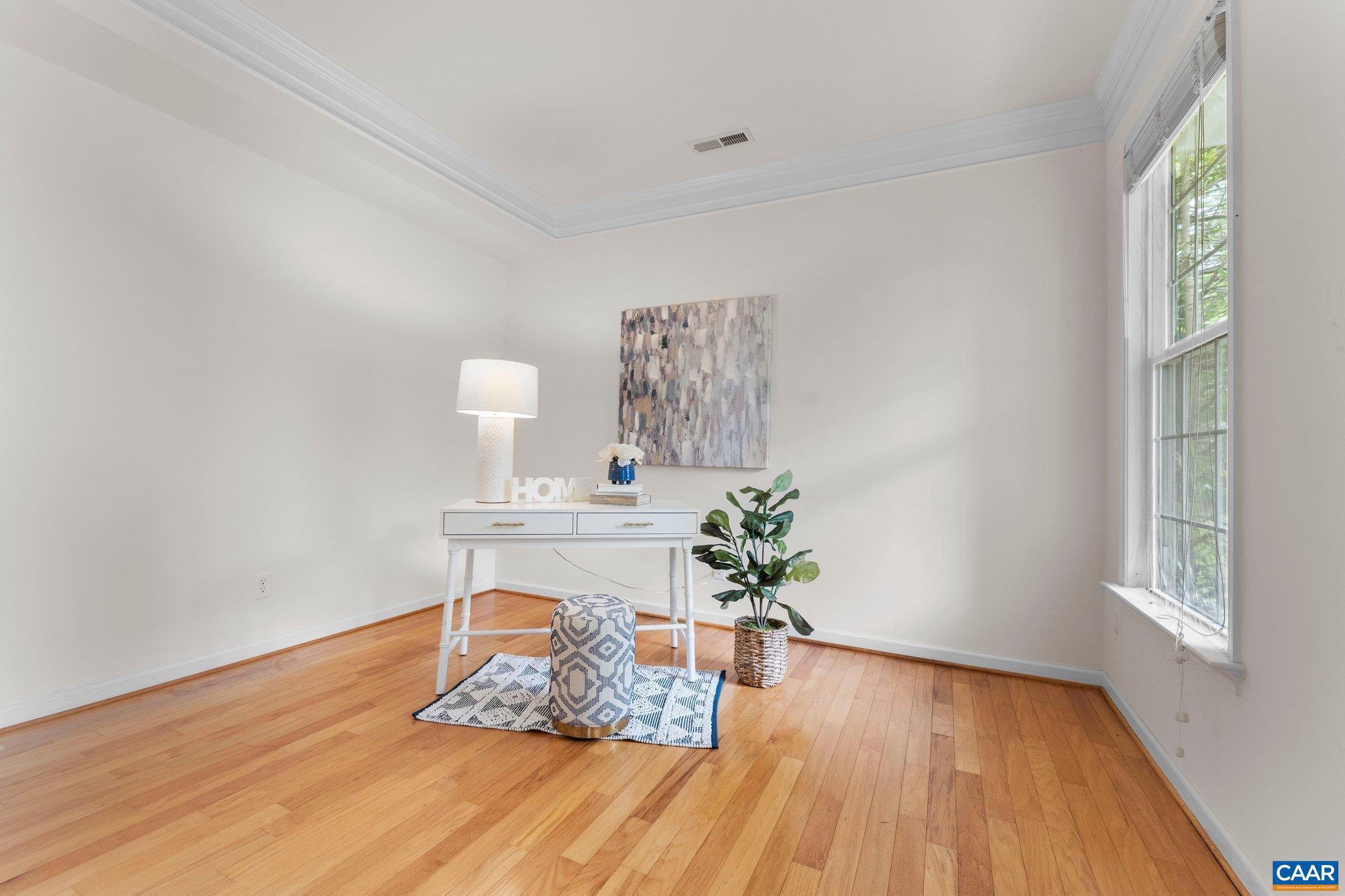 MOUNTAIN VIEW ESTATES - Residential