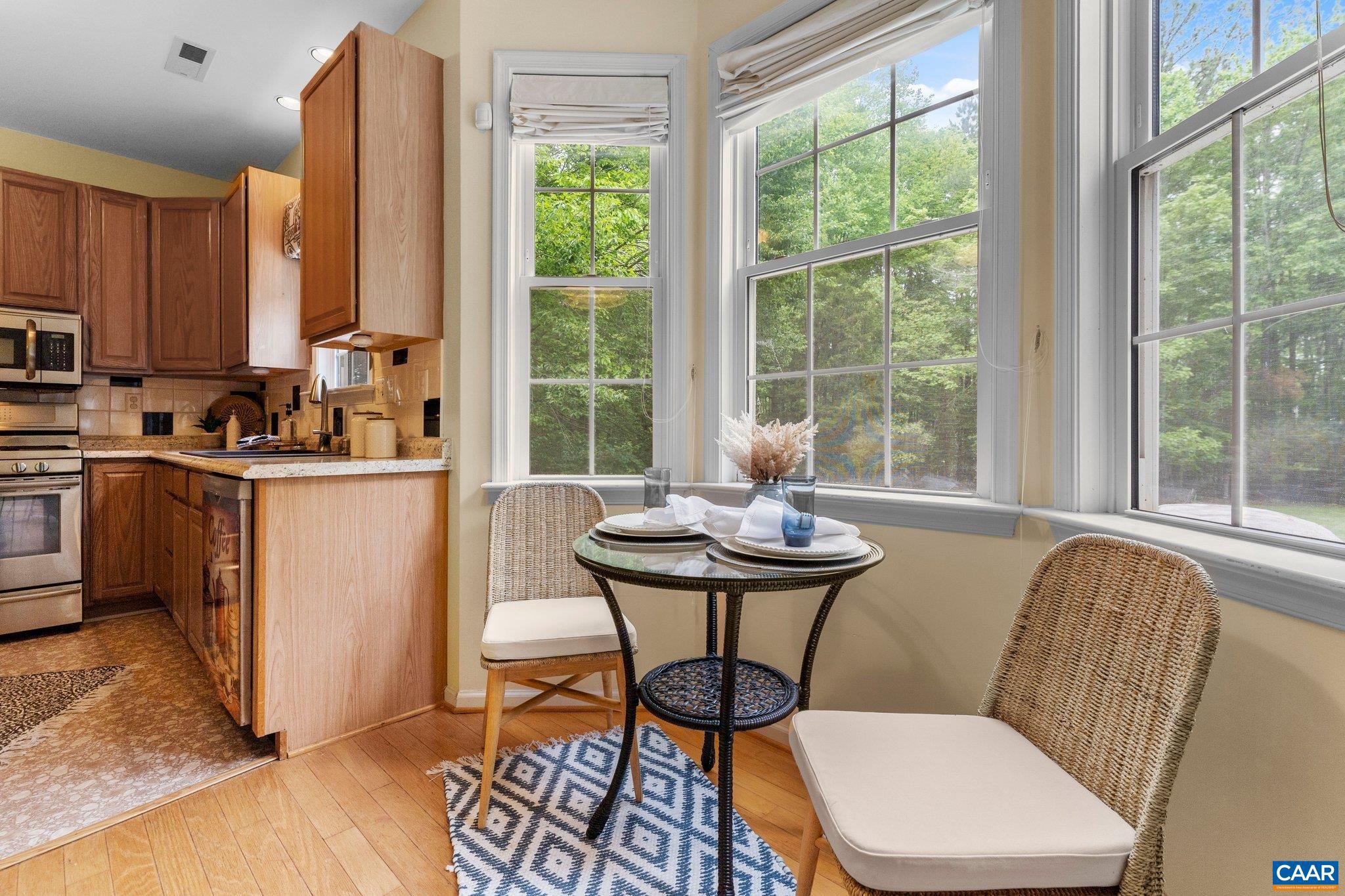 MOUNTAIN VIEW ESTATES - Residential