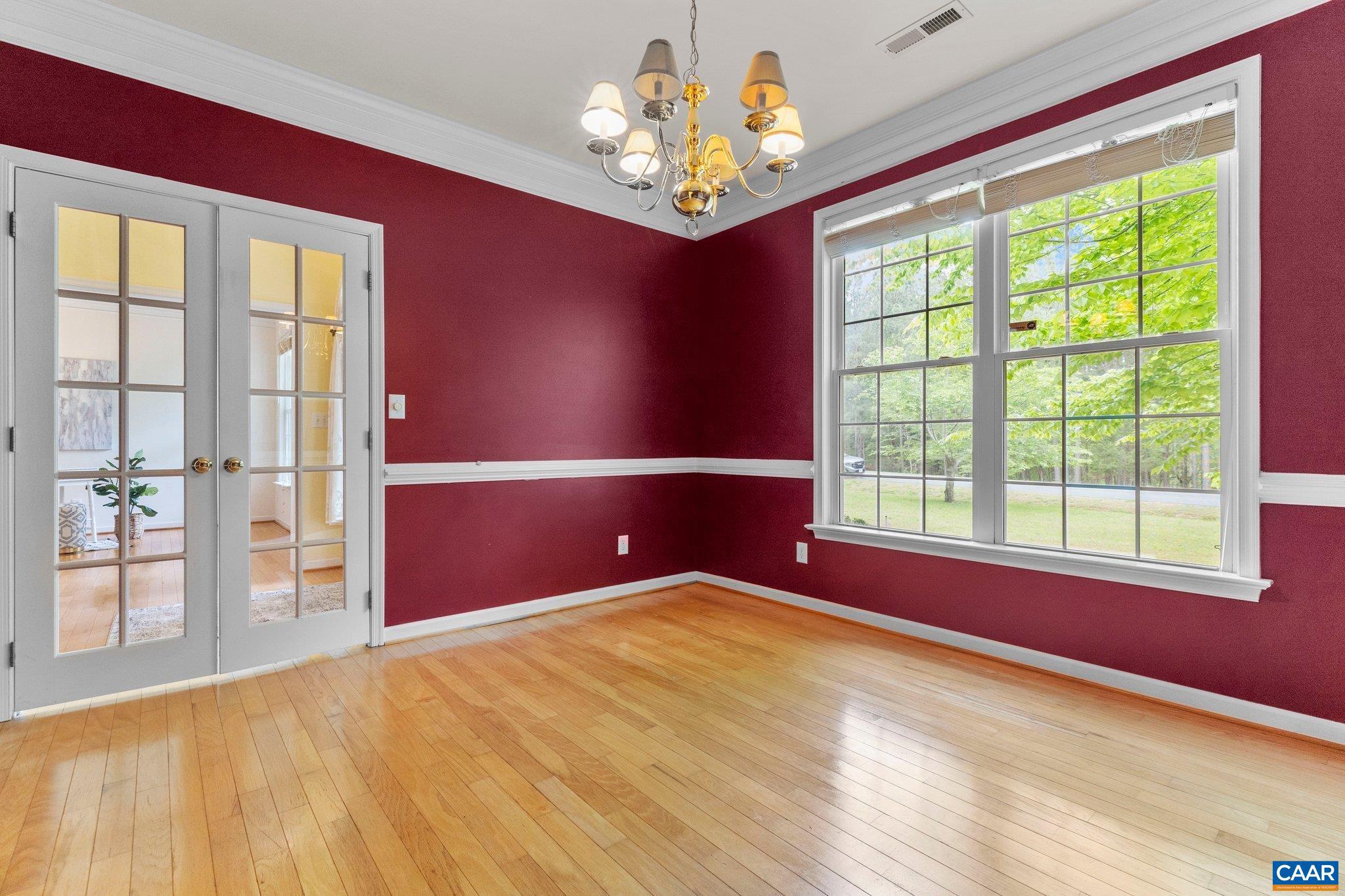 MOUNTAIN VIEW ESTATES - Residential