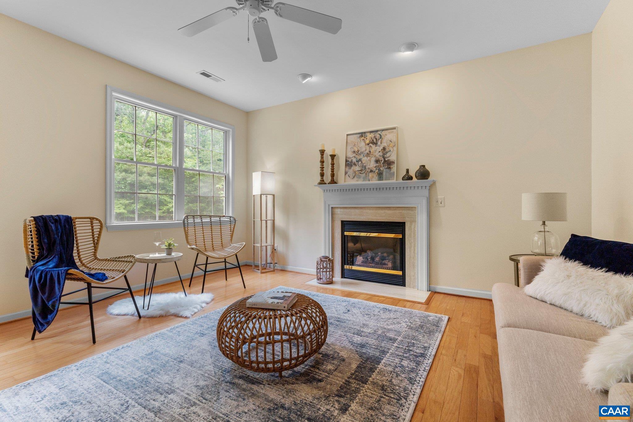 MOUNTAIN VIEW ESTATES - Residential