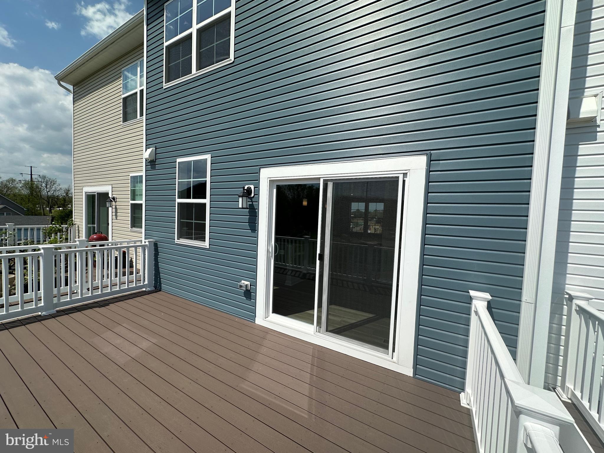 WILLOW GLEN - Residential Lease