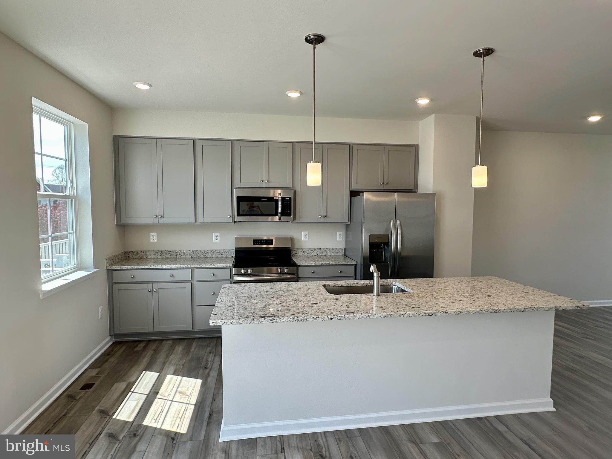 WILLOW GLEN - Residential Lease