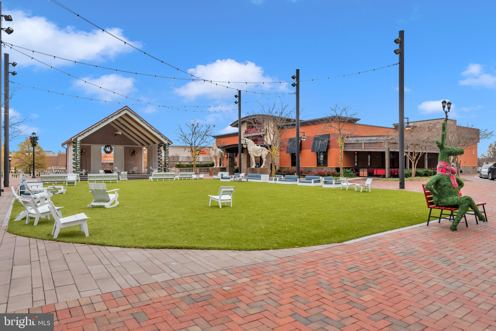 GRANDVIEW AT ANNAPOLIS TOWNE CENTRE - Residential