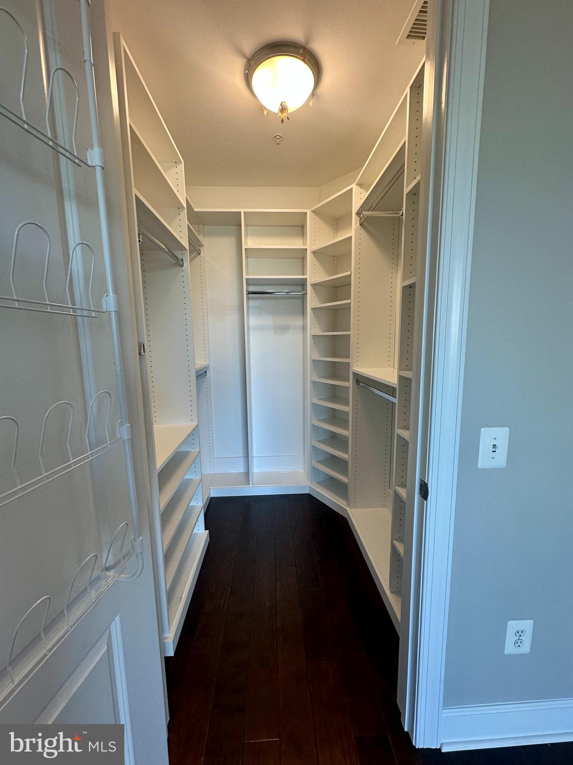 GRANDVIEW AT ANNAPOLIS TOWNE CENTRE - Residential