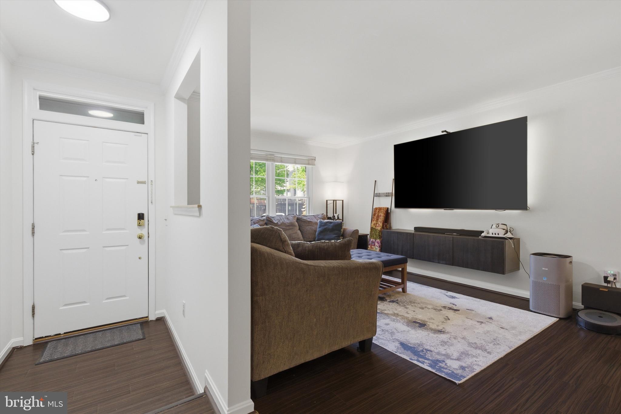 9212 BURLEY LANE