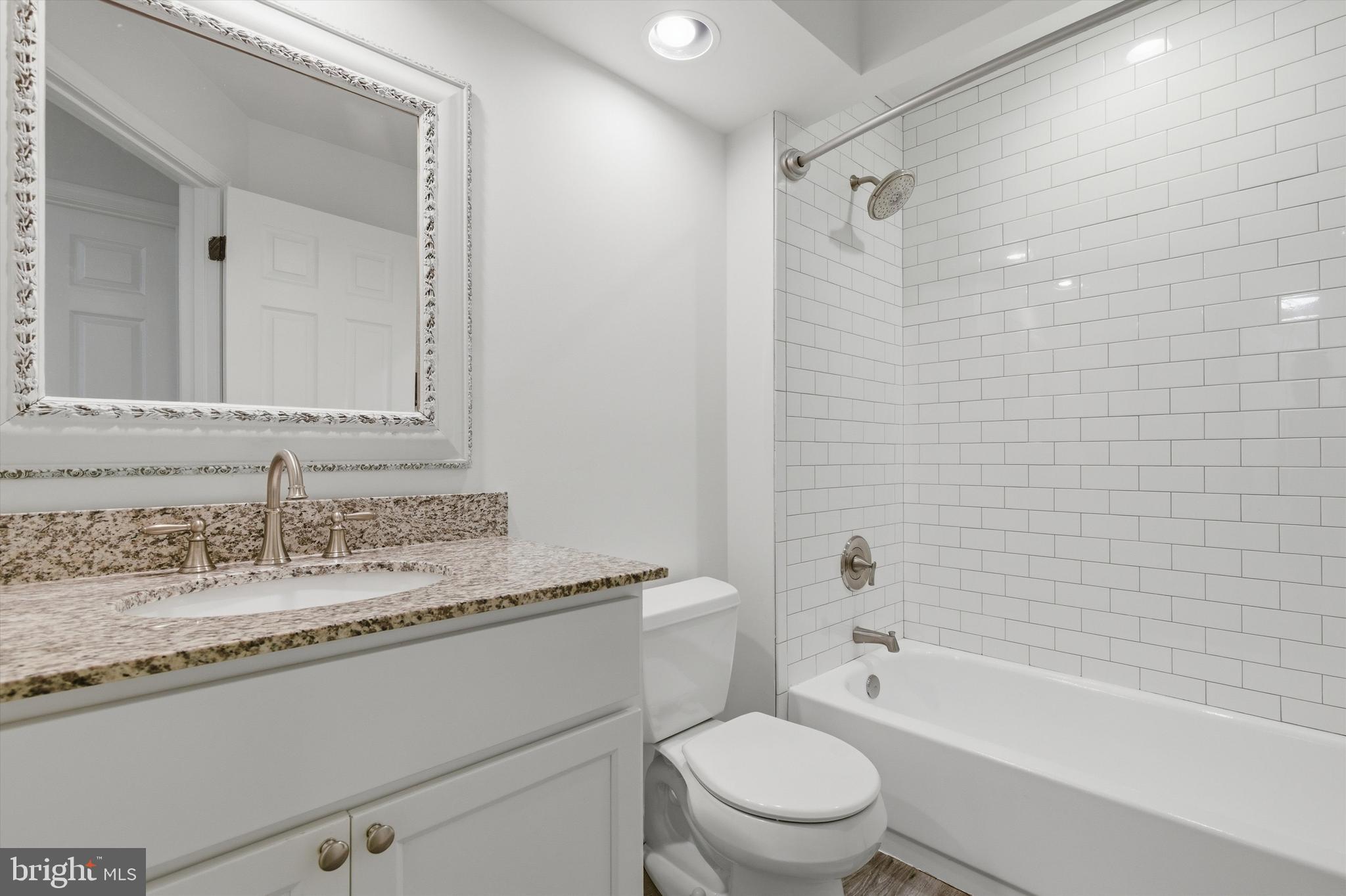 BOWLING BROOK FARMS - Residential