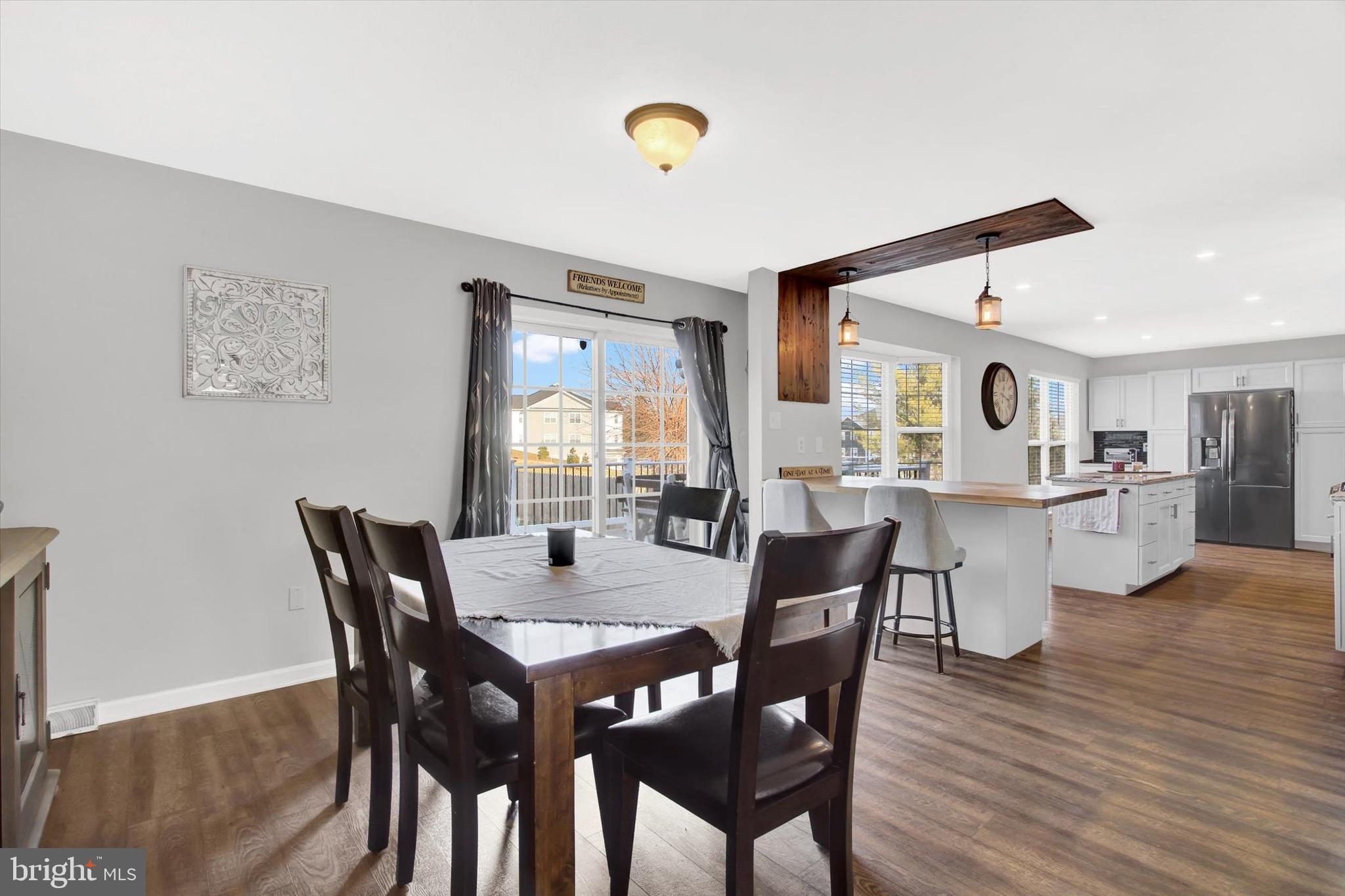 FURNACE HILLS - Residential