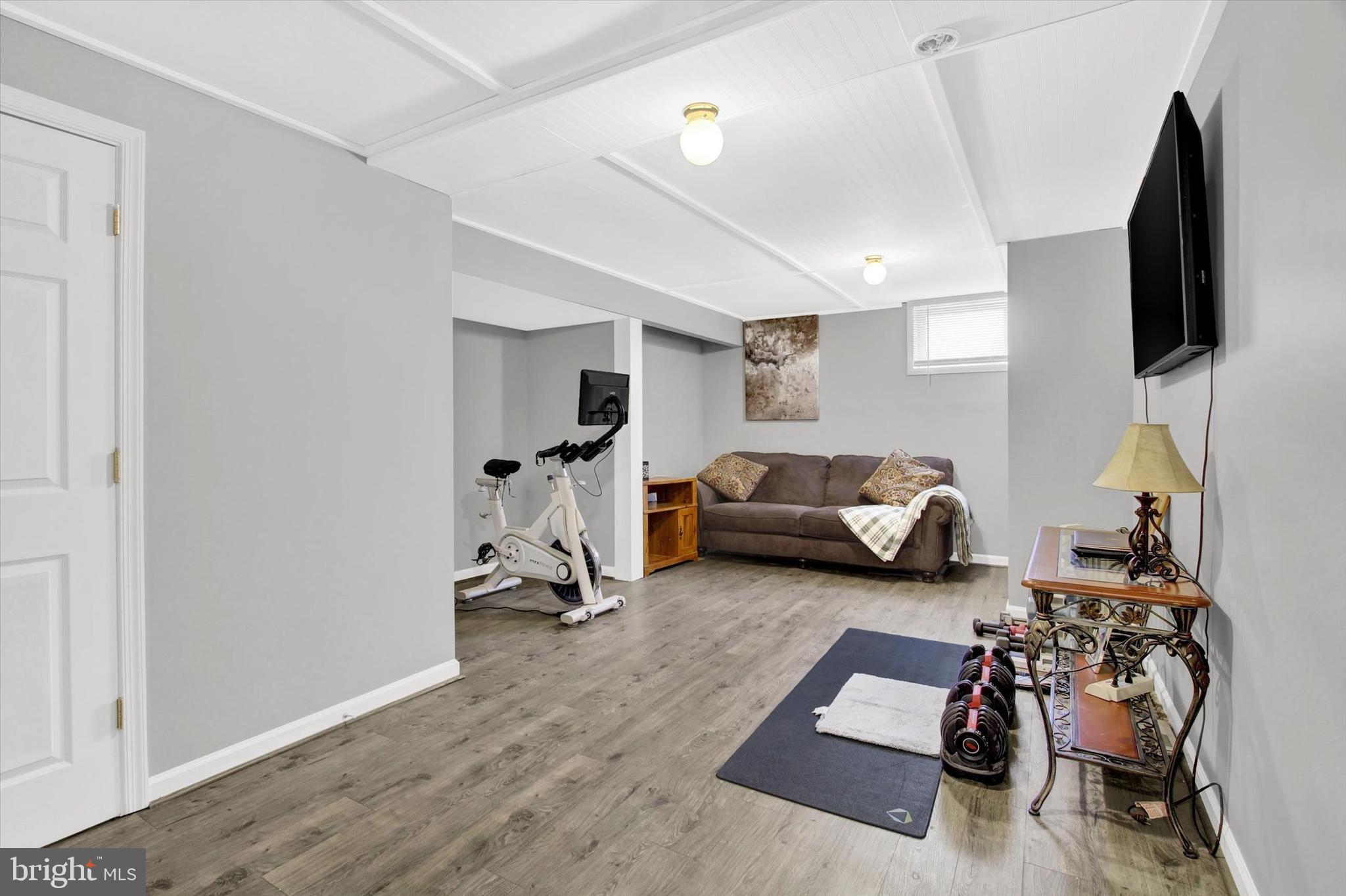 FURNACE HILLS - Residential