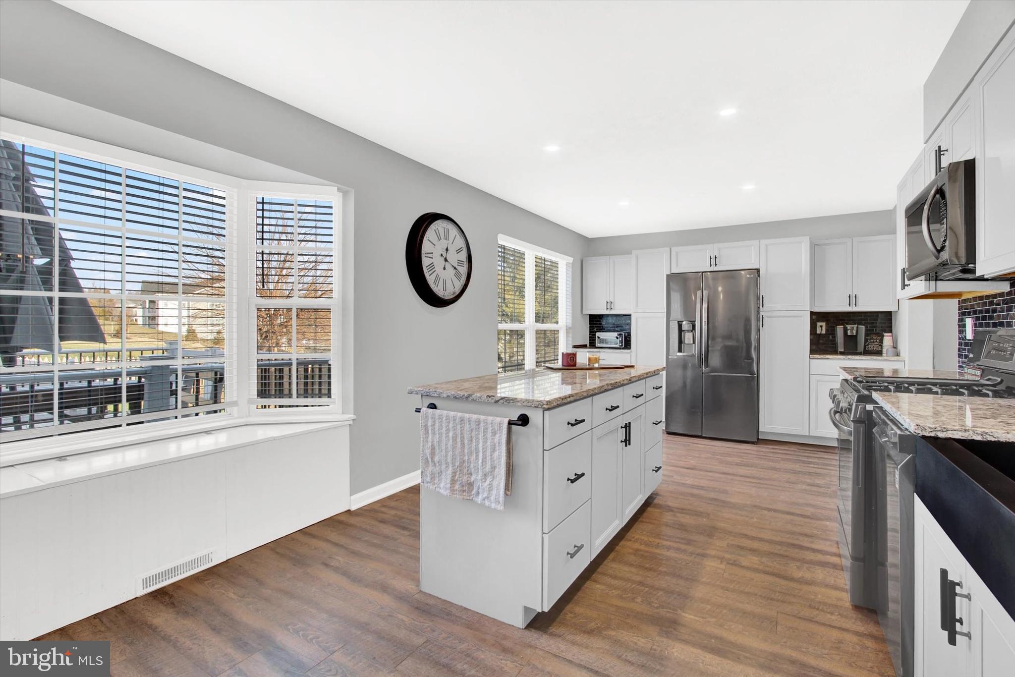 FURNACE HILLS - Residential