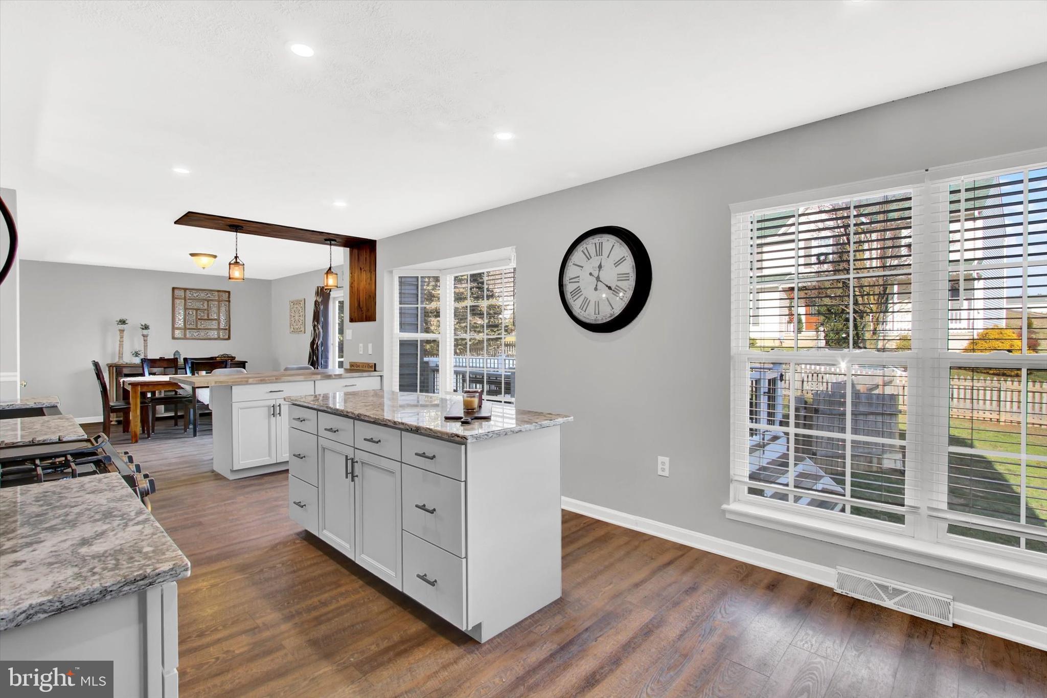 FURNACE HILLS - Residential