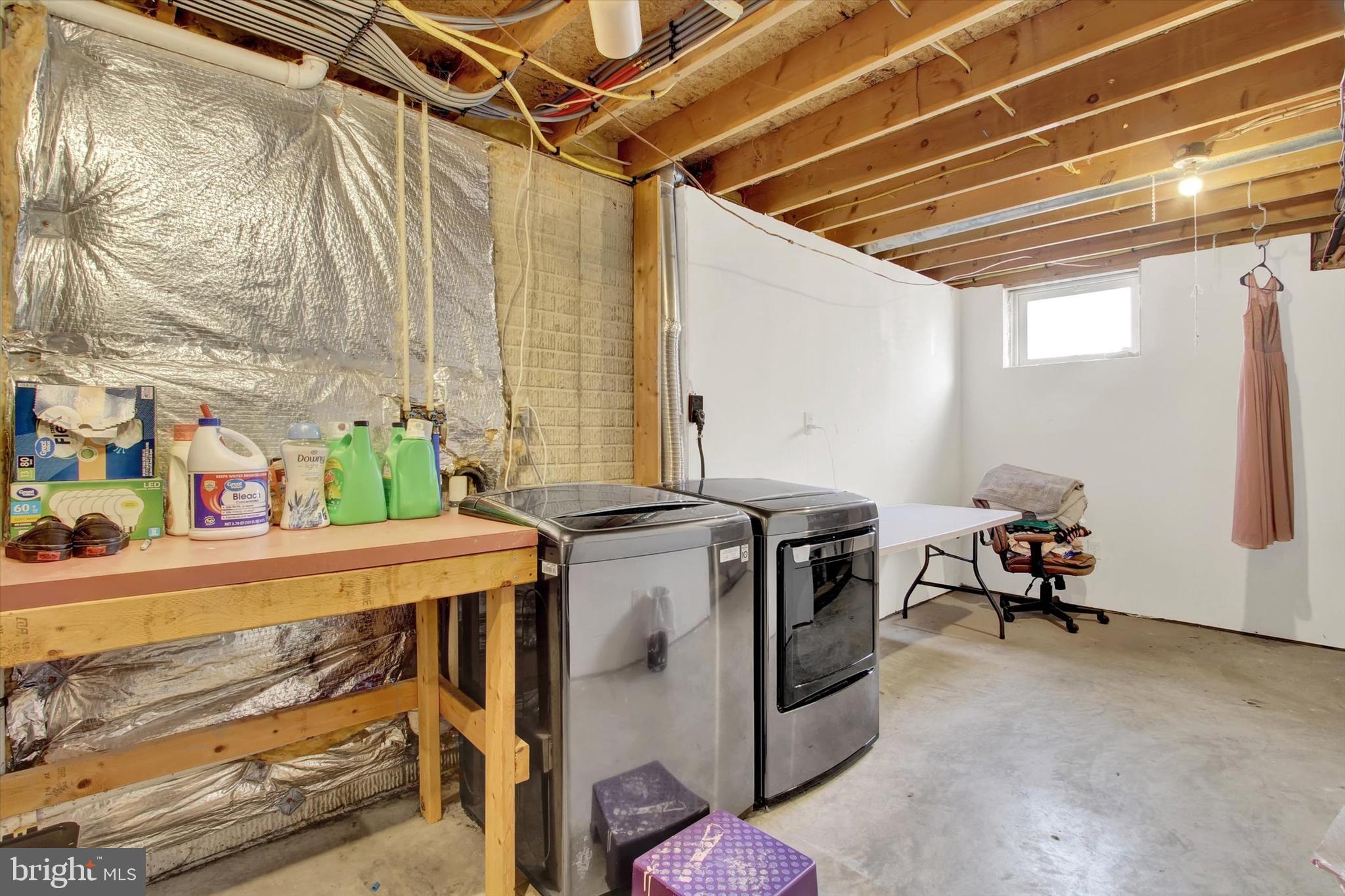 FURNACE HILLS - Residential