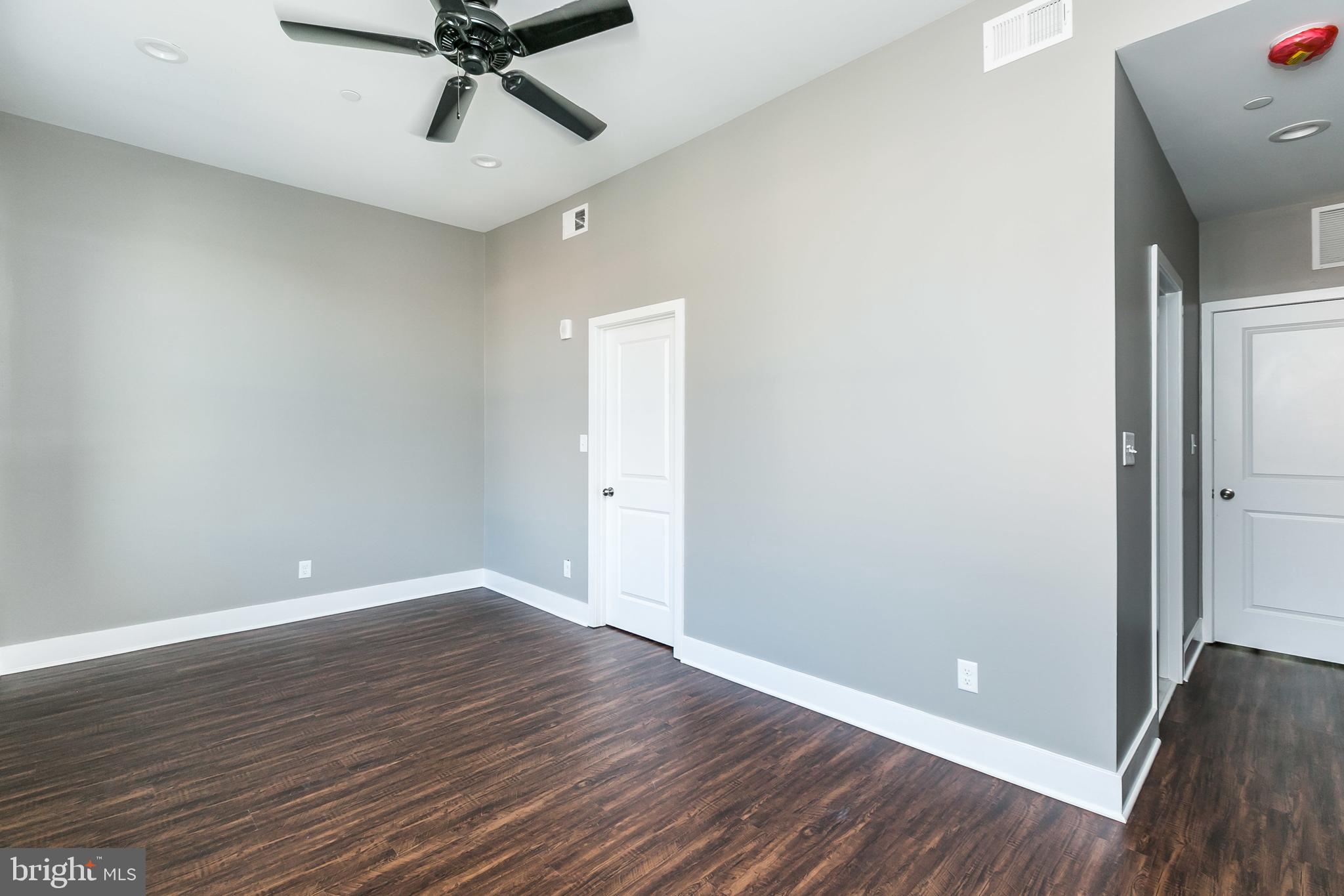 HIGHLANDTOWN - Residential Lease