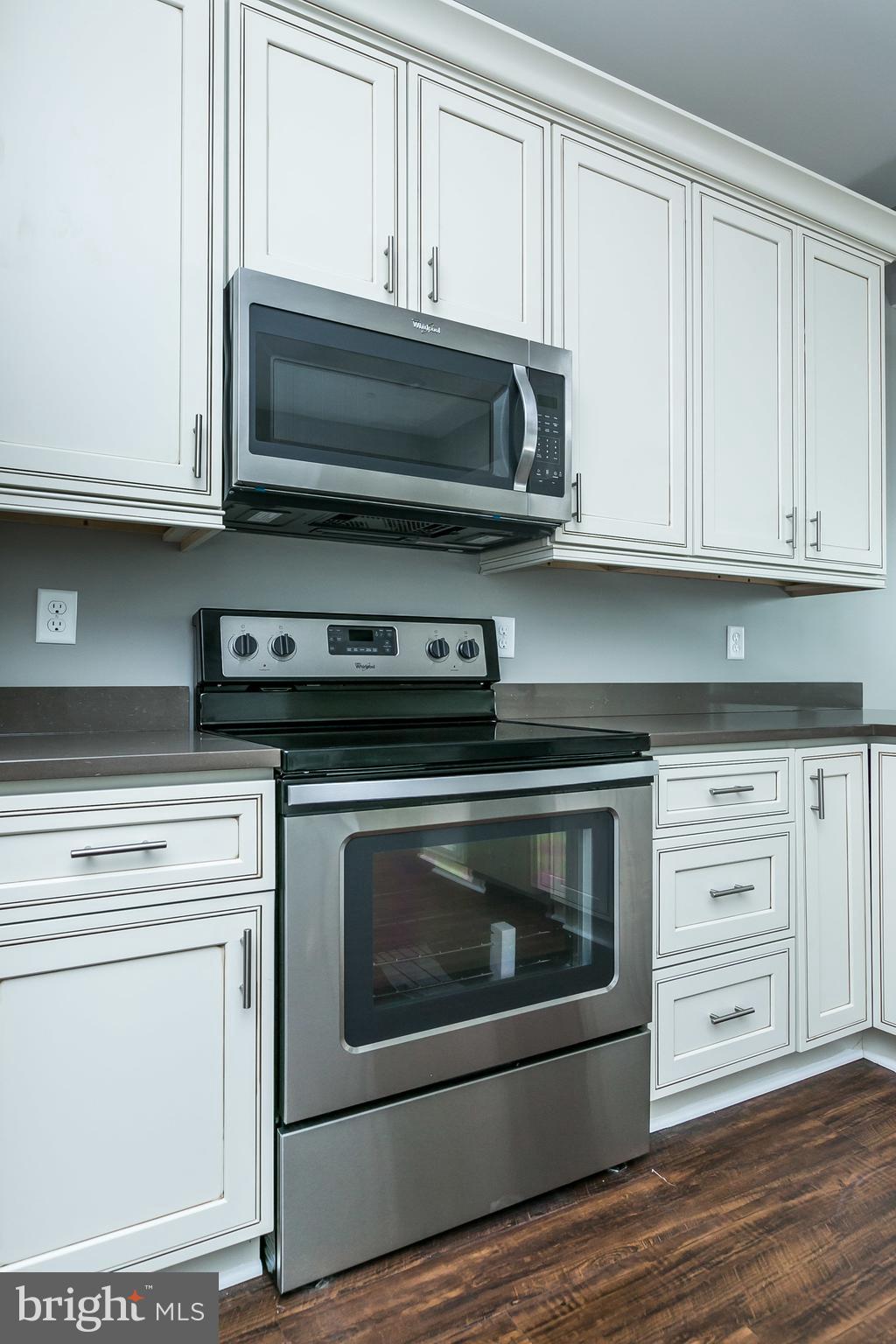 HIGHLANDTOWN - Residential Lease