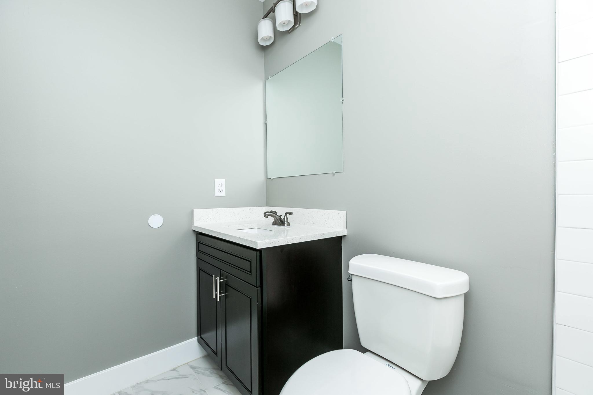 HIGHLANDTOWN - Residential Lease