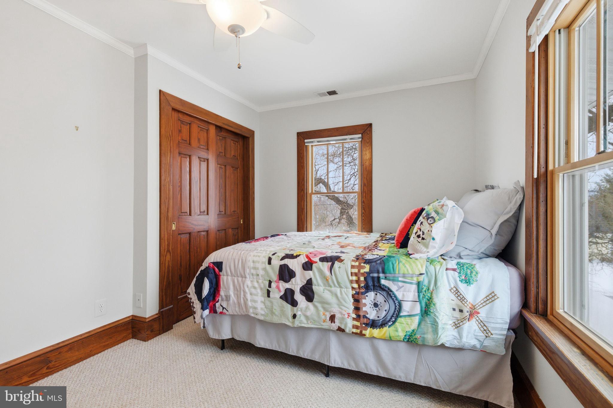 TOWN OF PURCELLVILLE - Residential