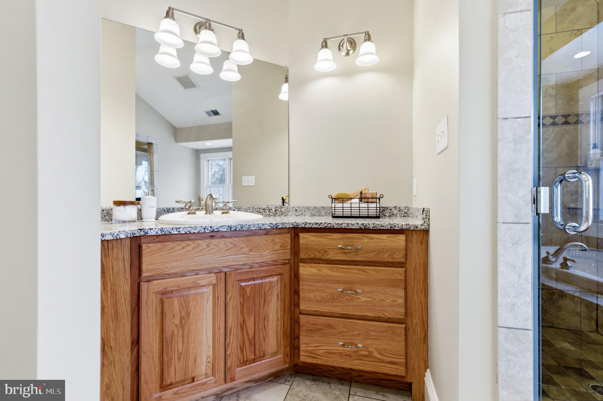 TOWN OF PURCELLVILLE - Residential