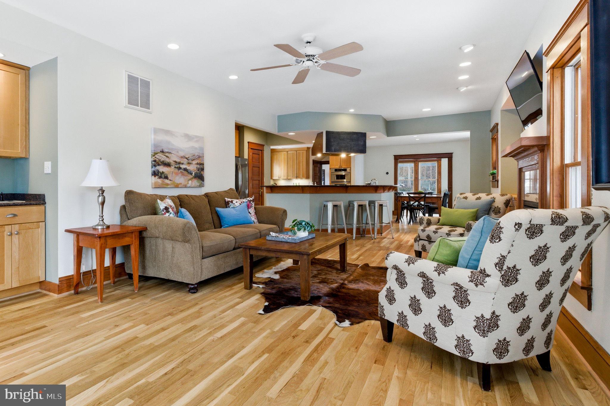 TOWN OF PURCELLVILLE - Residential