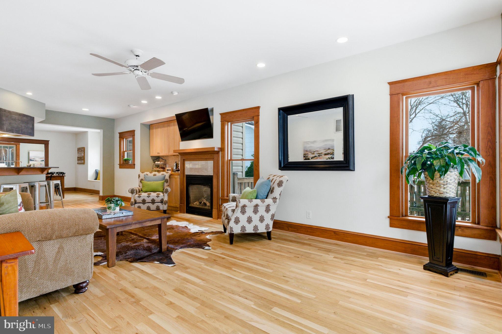 TOWN OF PURCELLVILLE - Residential