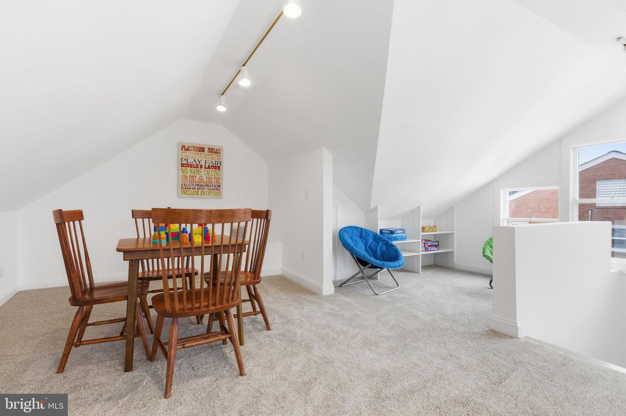 TOWN OF PURCELLVILLE - Residential