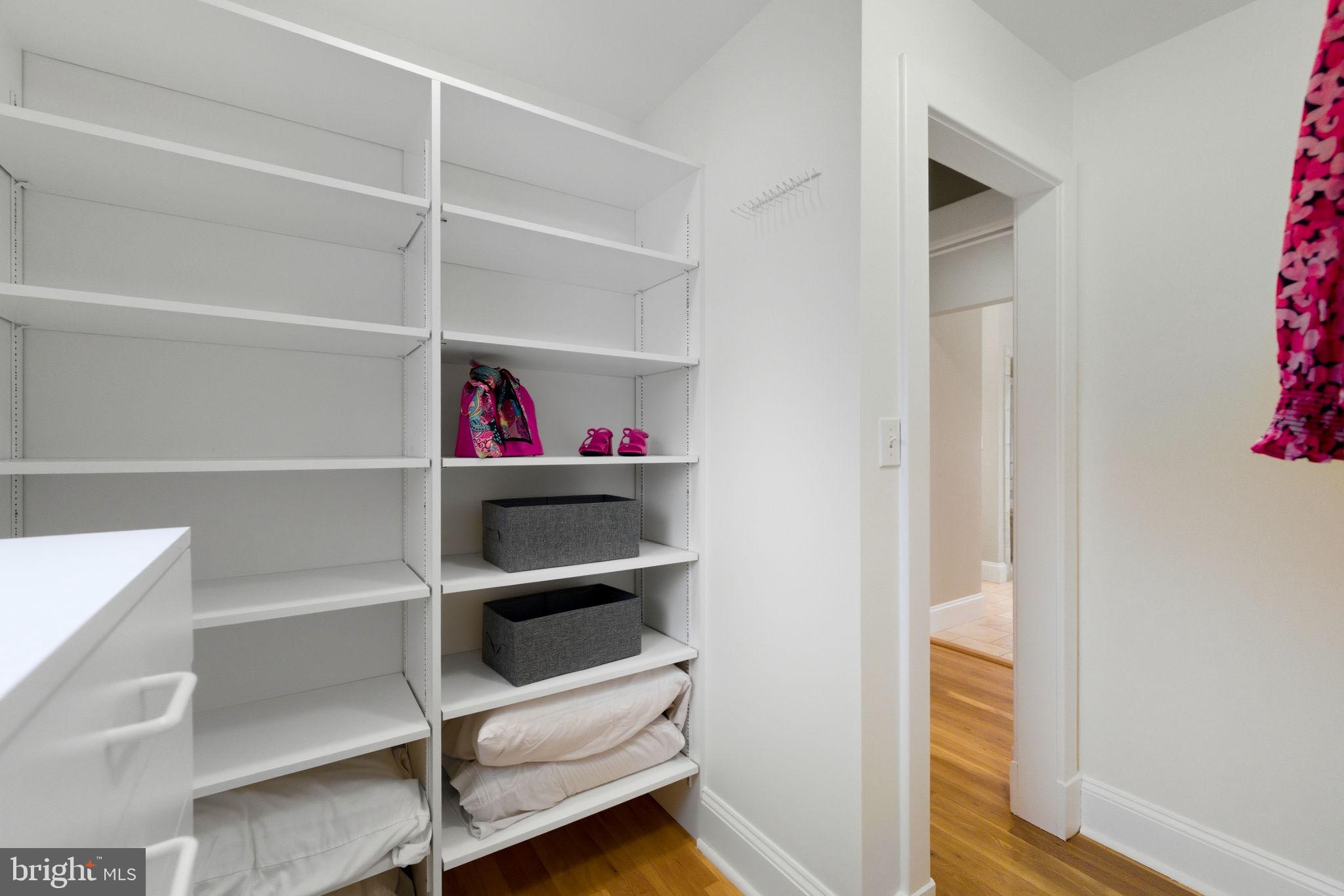 TOWN OF PURCELLVILLE - Residential