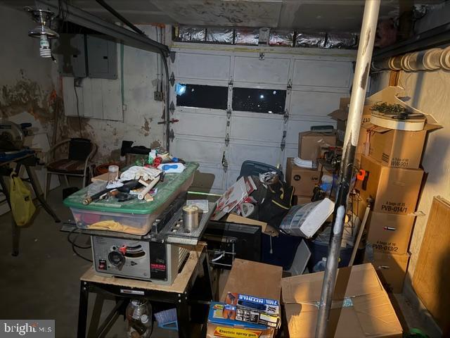 NORTHEAST READING - Residential Income