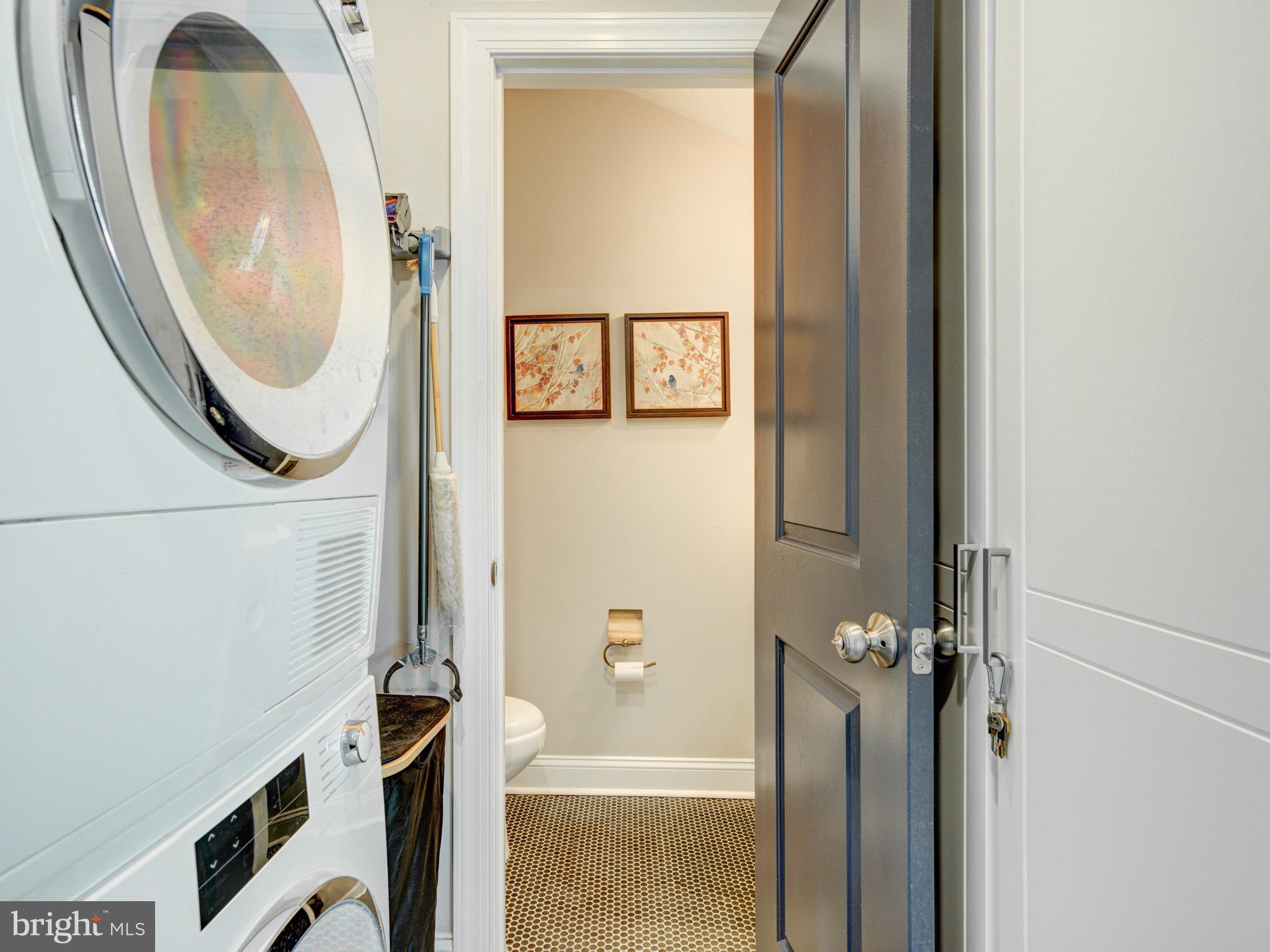 ART MUSEUM AREA - Residential