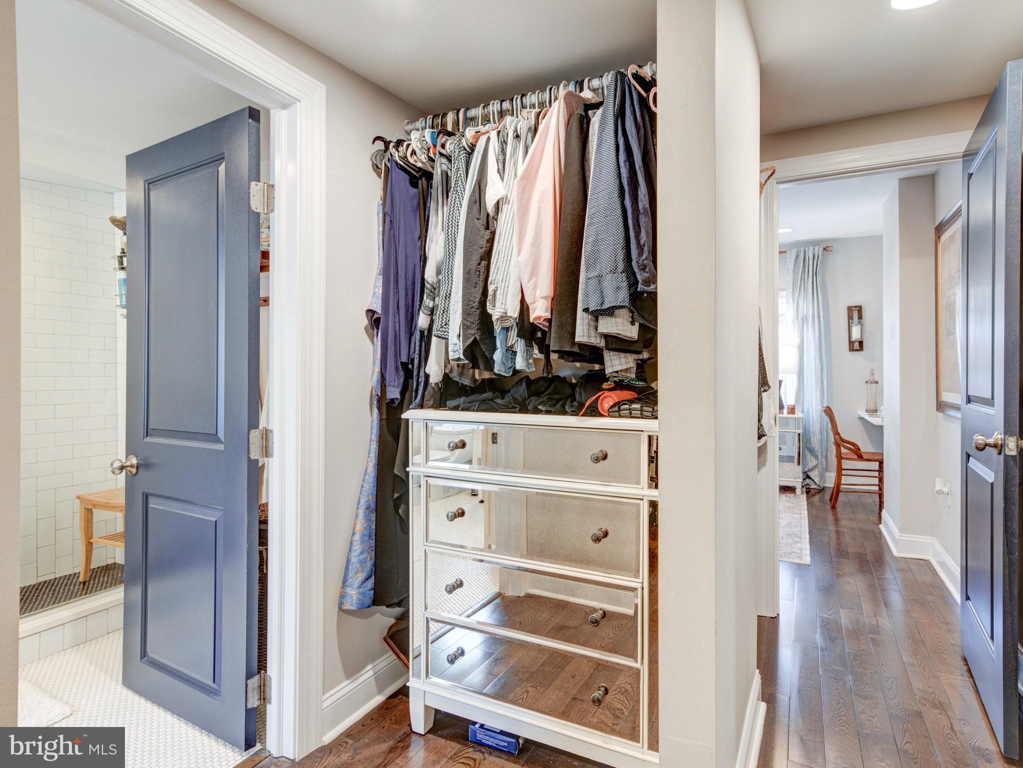 ART MUSEUM AREA - Residential