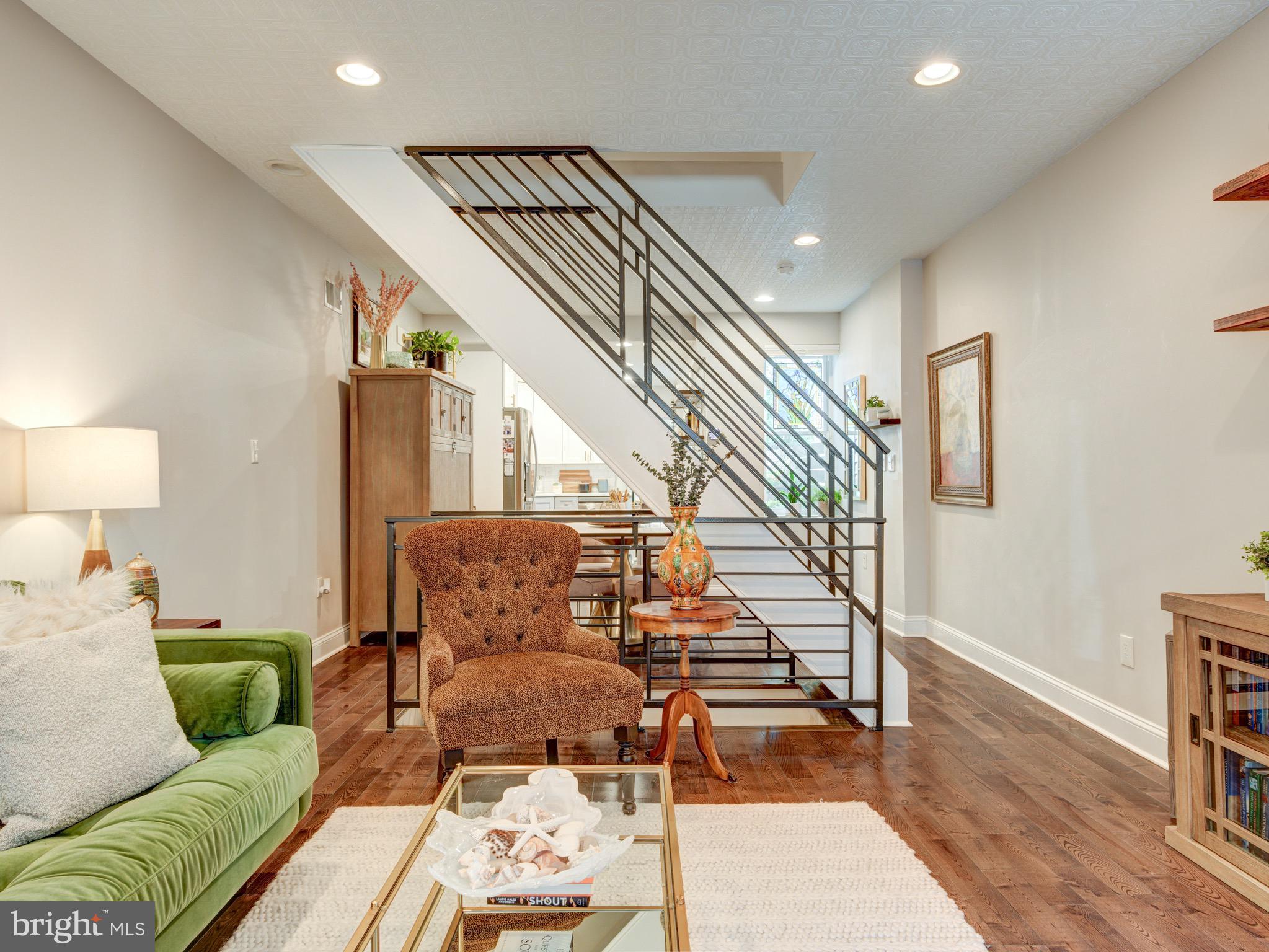 ART MUSEUM AREA - Residential