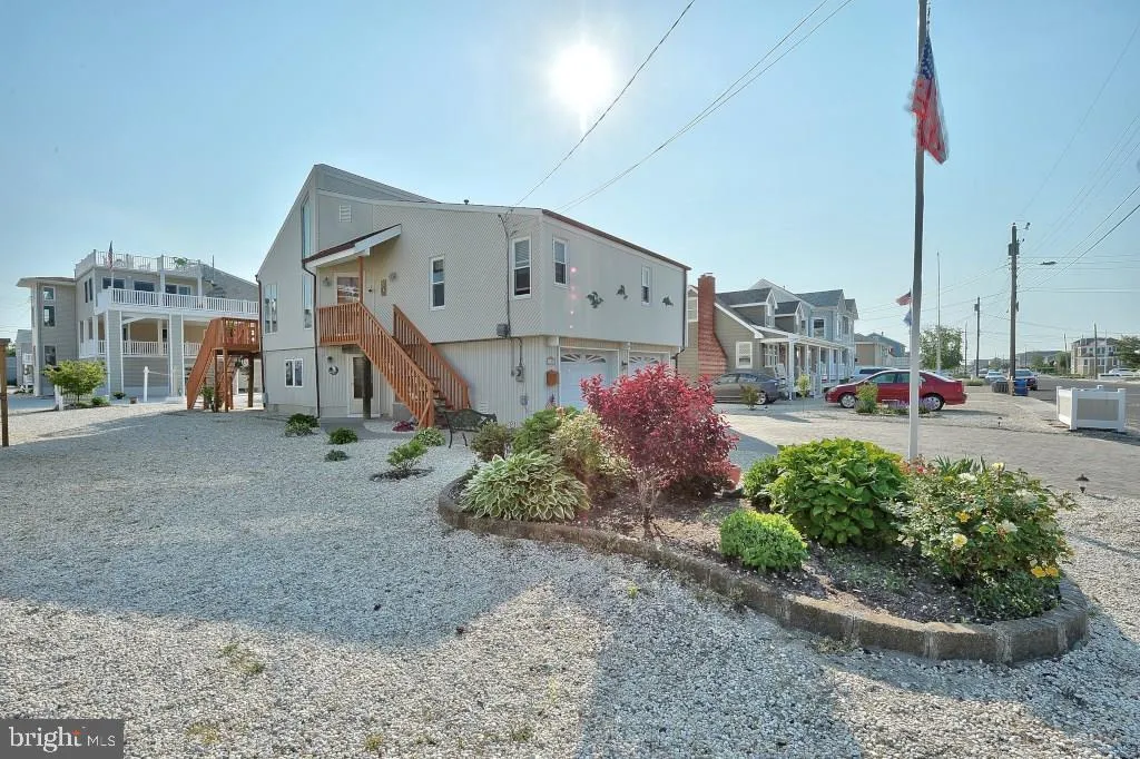 Additional image 2 of 333 W 15th Street, Ship Bottom, NJ 08008