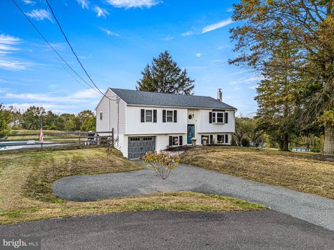 Photo of 141 Specht Road, POTTSTOWN, PA 19464 (MLS # PAMC2157548)
