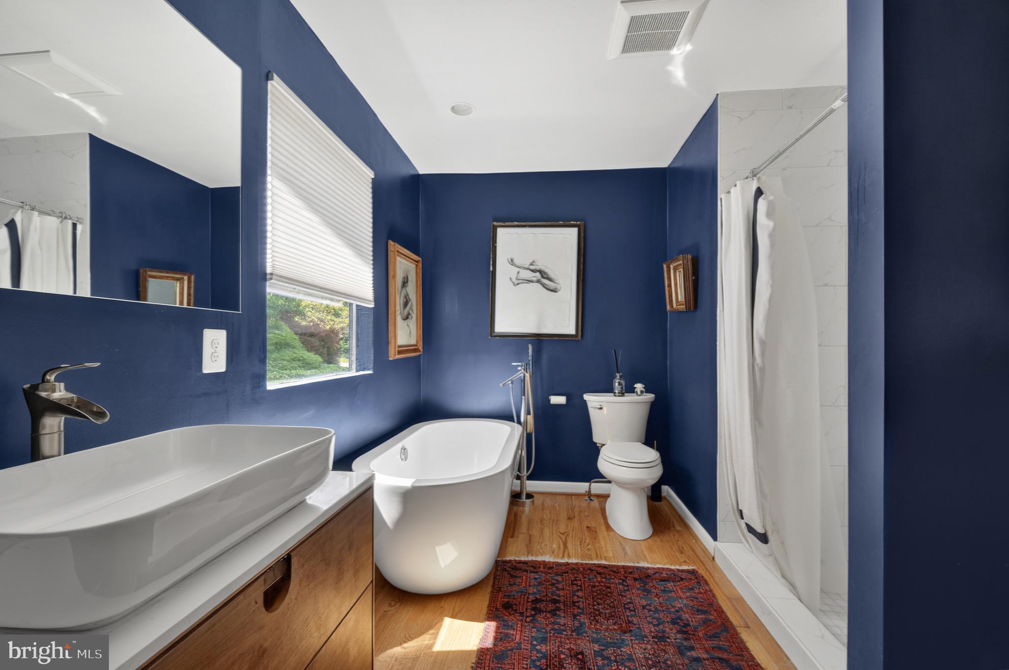 HOLLIN HILLS - Residential