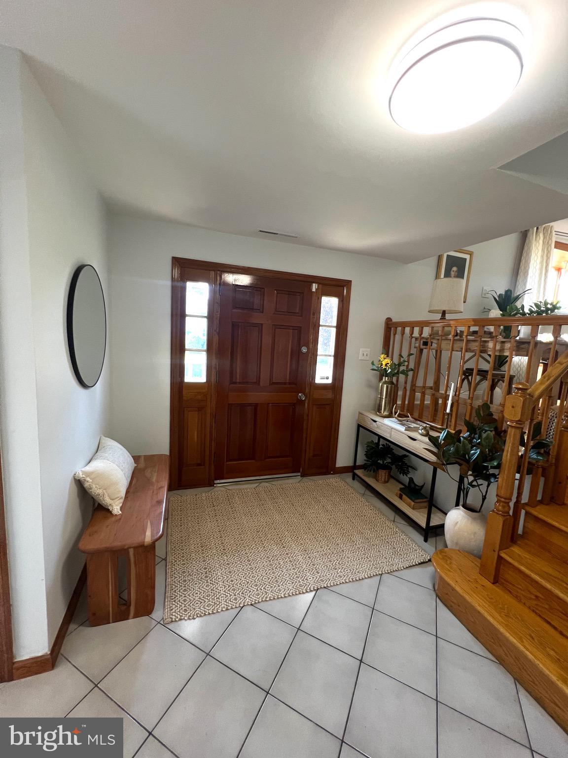 2 THORNHILL ROAD