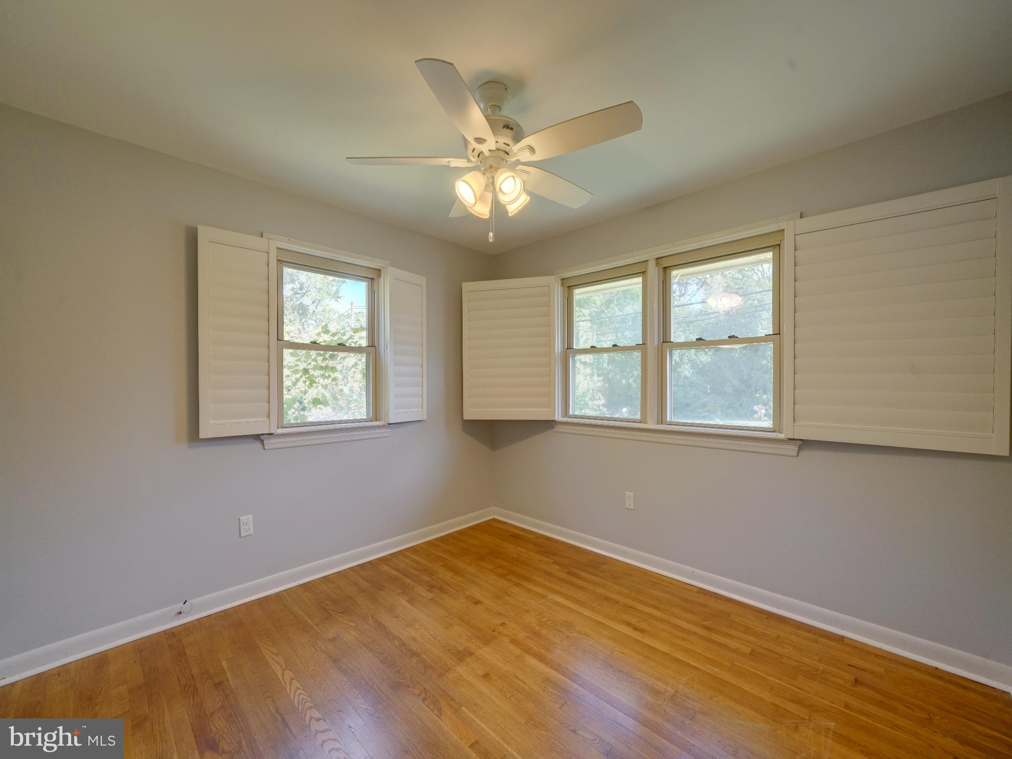 WEST LAUREL ACRES - Residential Lease