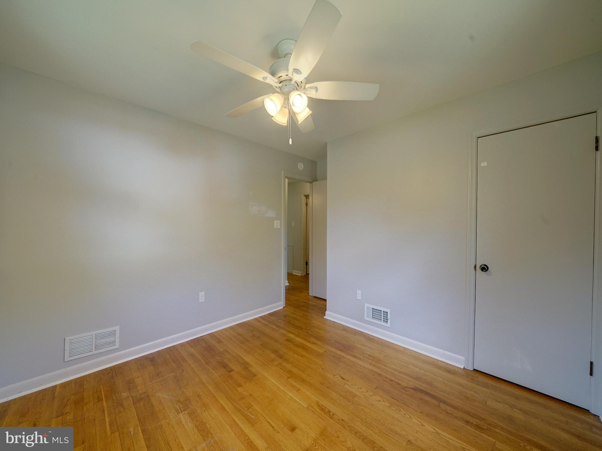 WEST LAUREL ACRES - Residential Lease