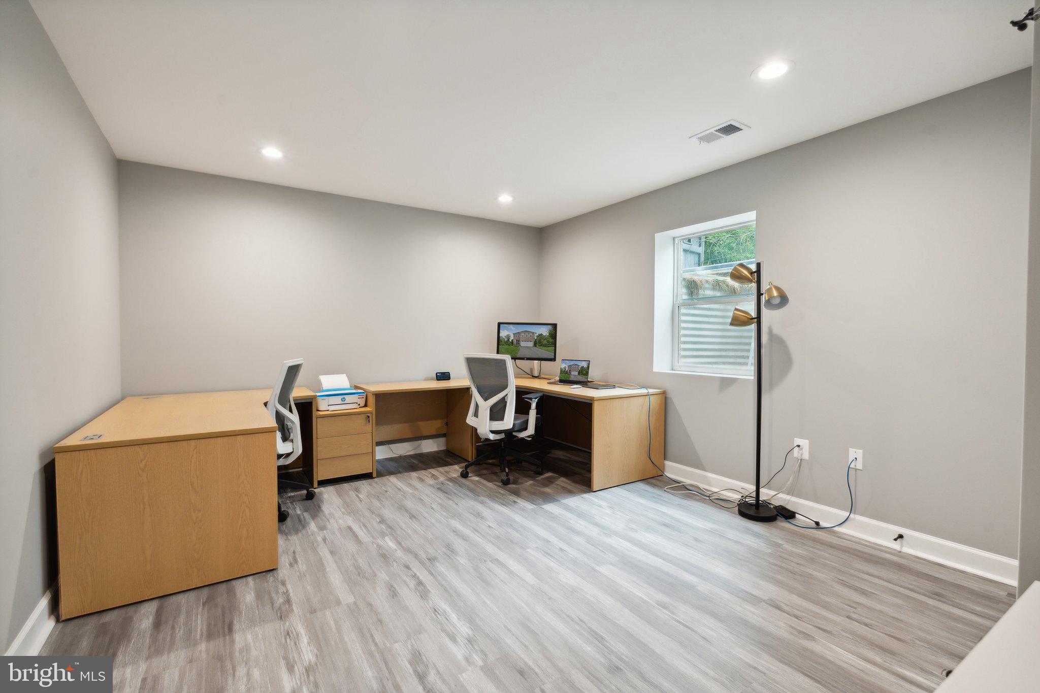 BRAMBLETON - Residential Lease