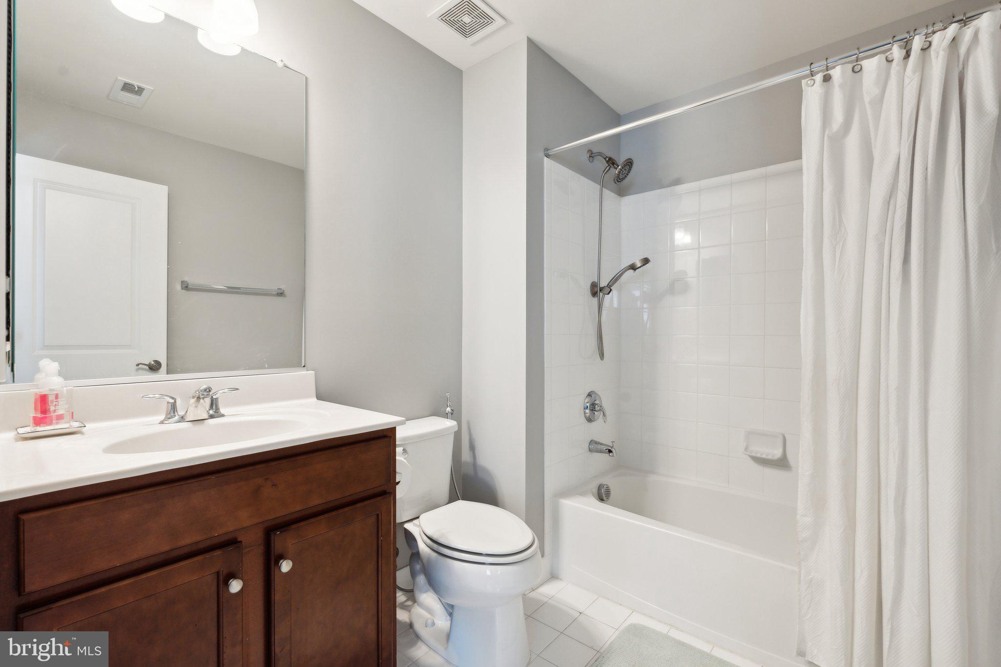 BRAMBLETON - Residential Lease