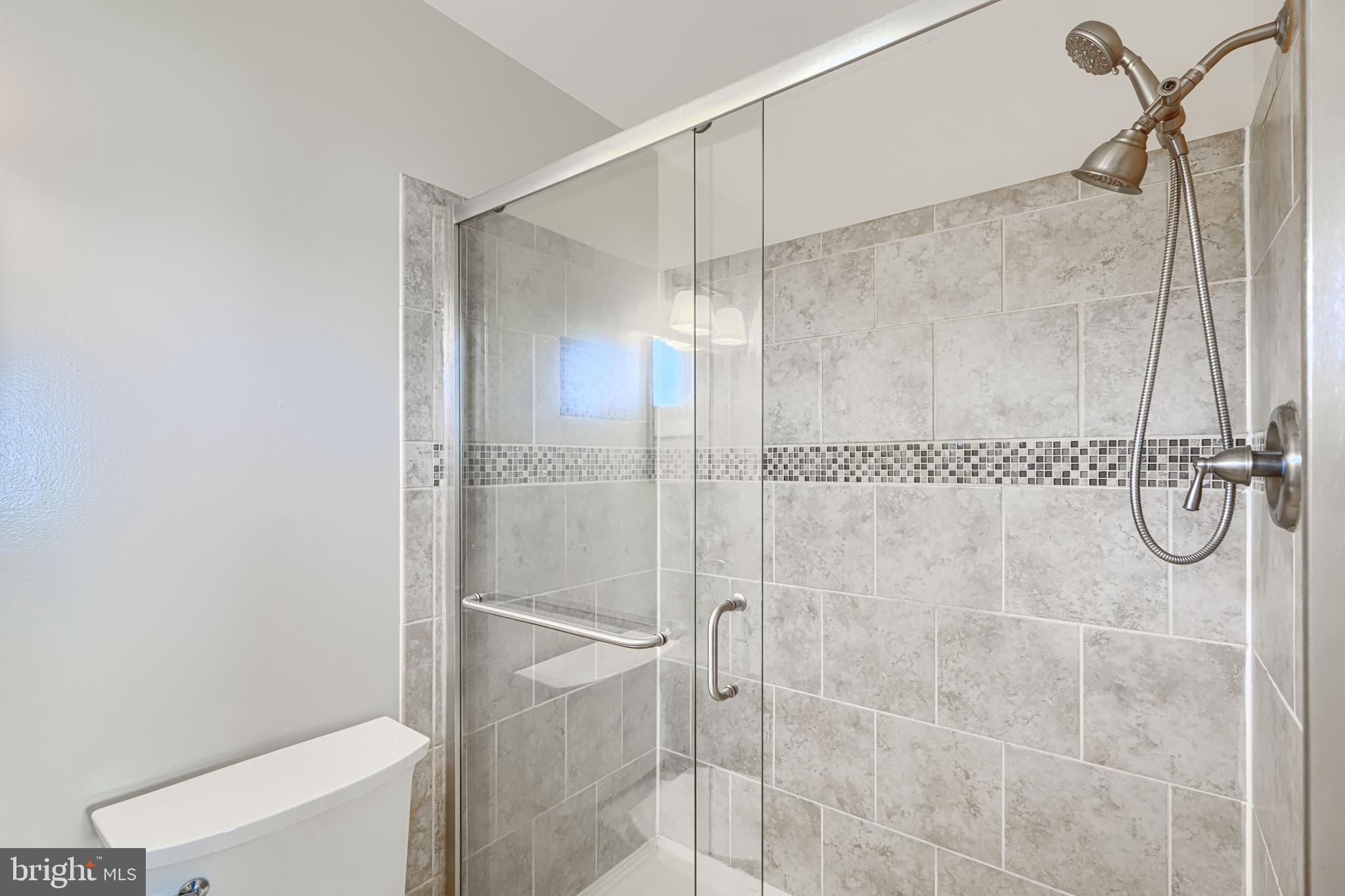 WINDSOR  MILL - Residential