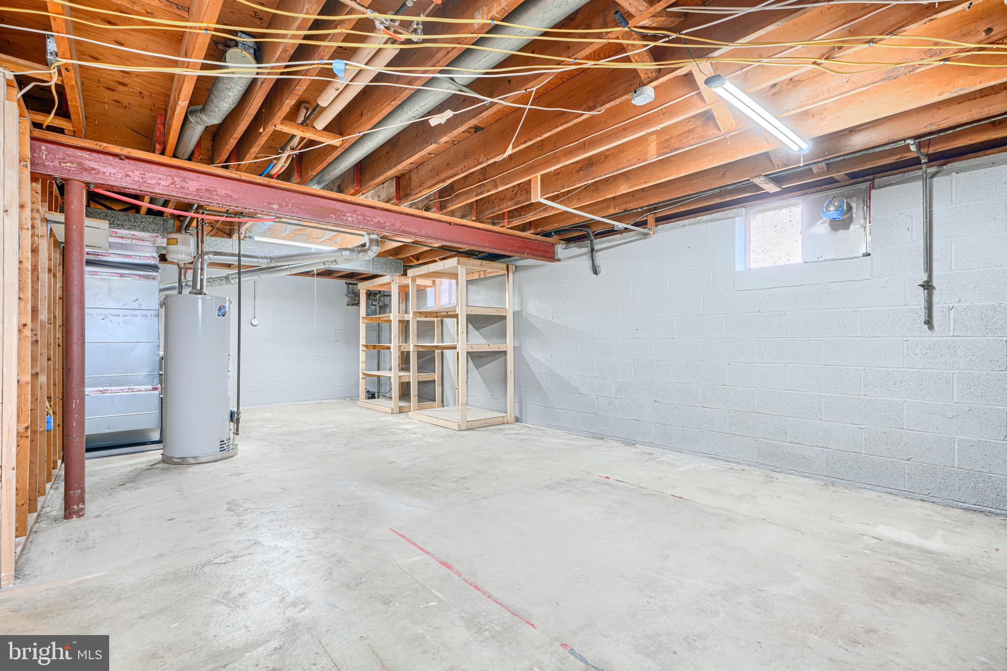 WINDSOR  MILL - Residential