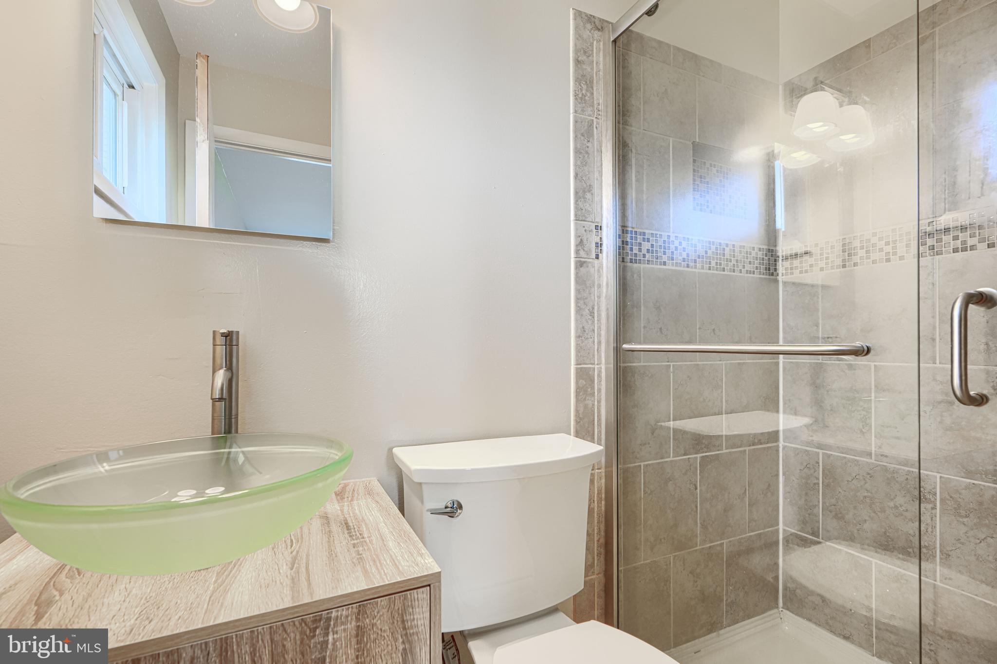 WINDSOR  MILL - Residential