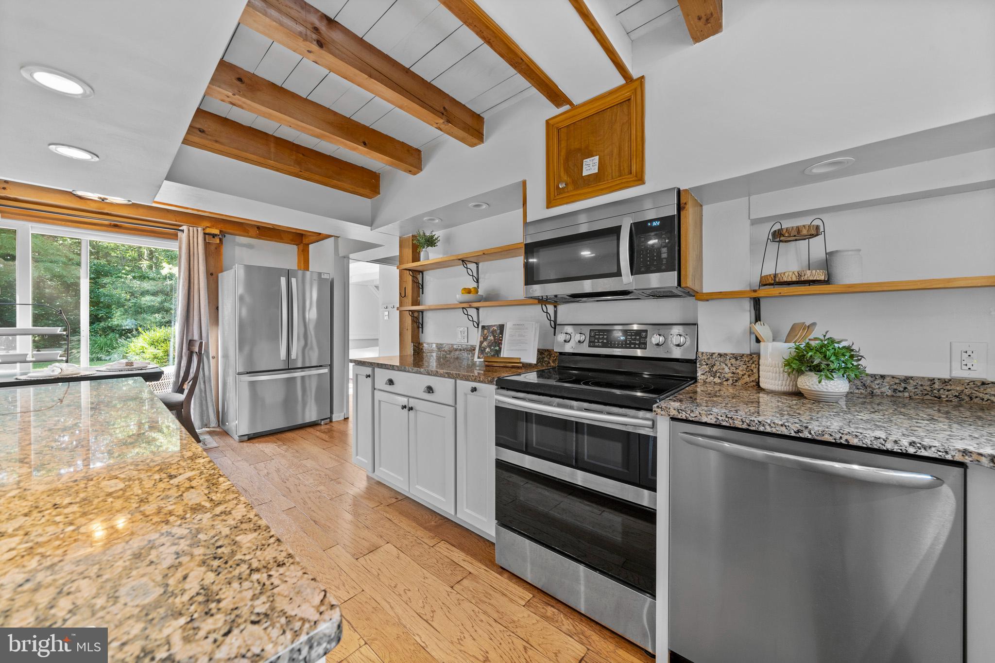 SWAN POINT SUB - Residential