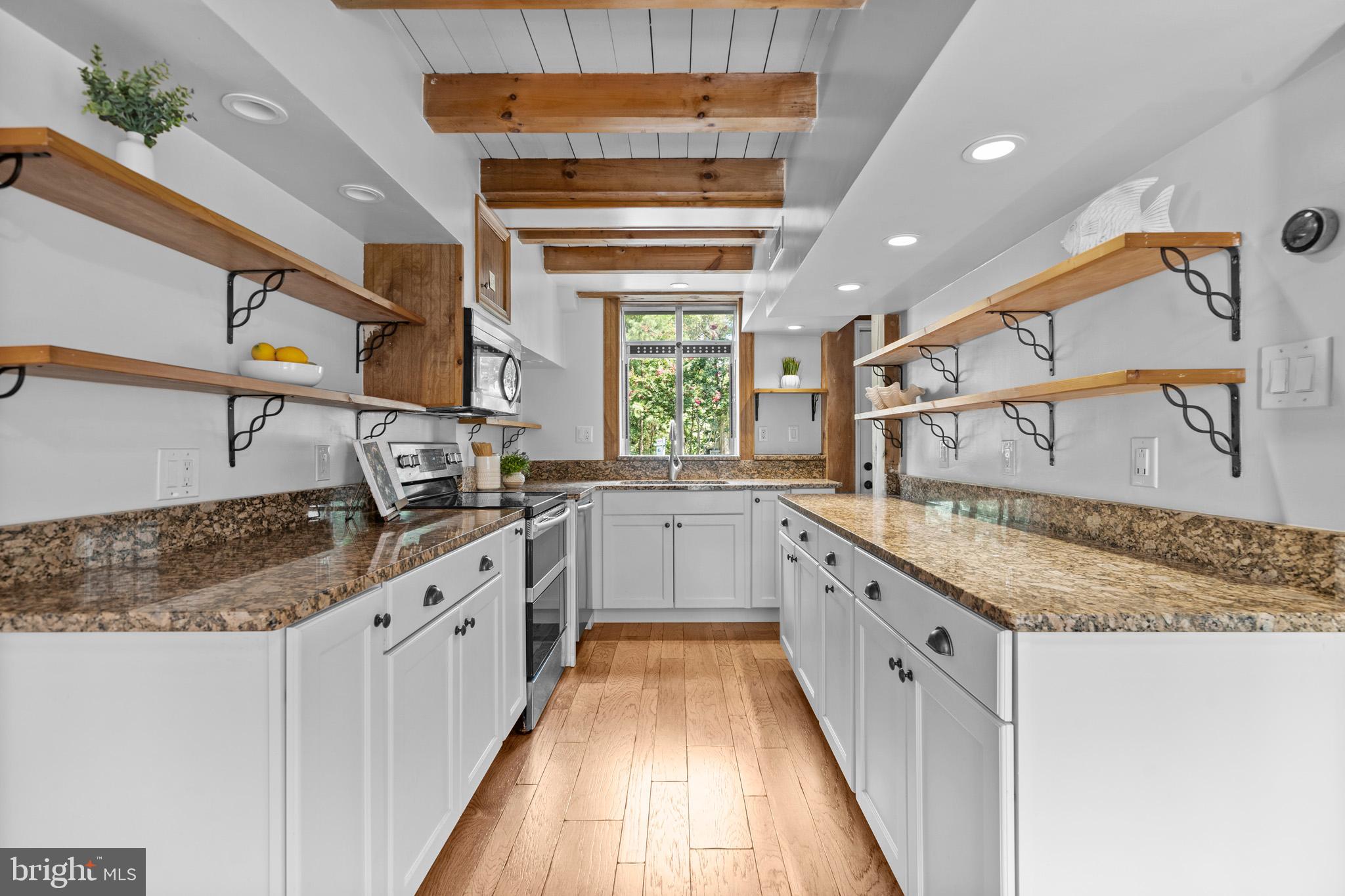 SWAN POINT SUB - Residential